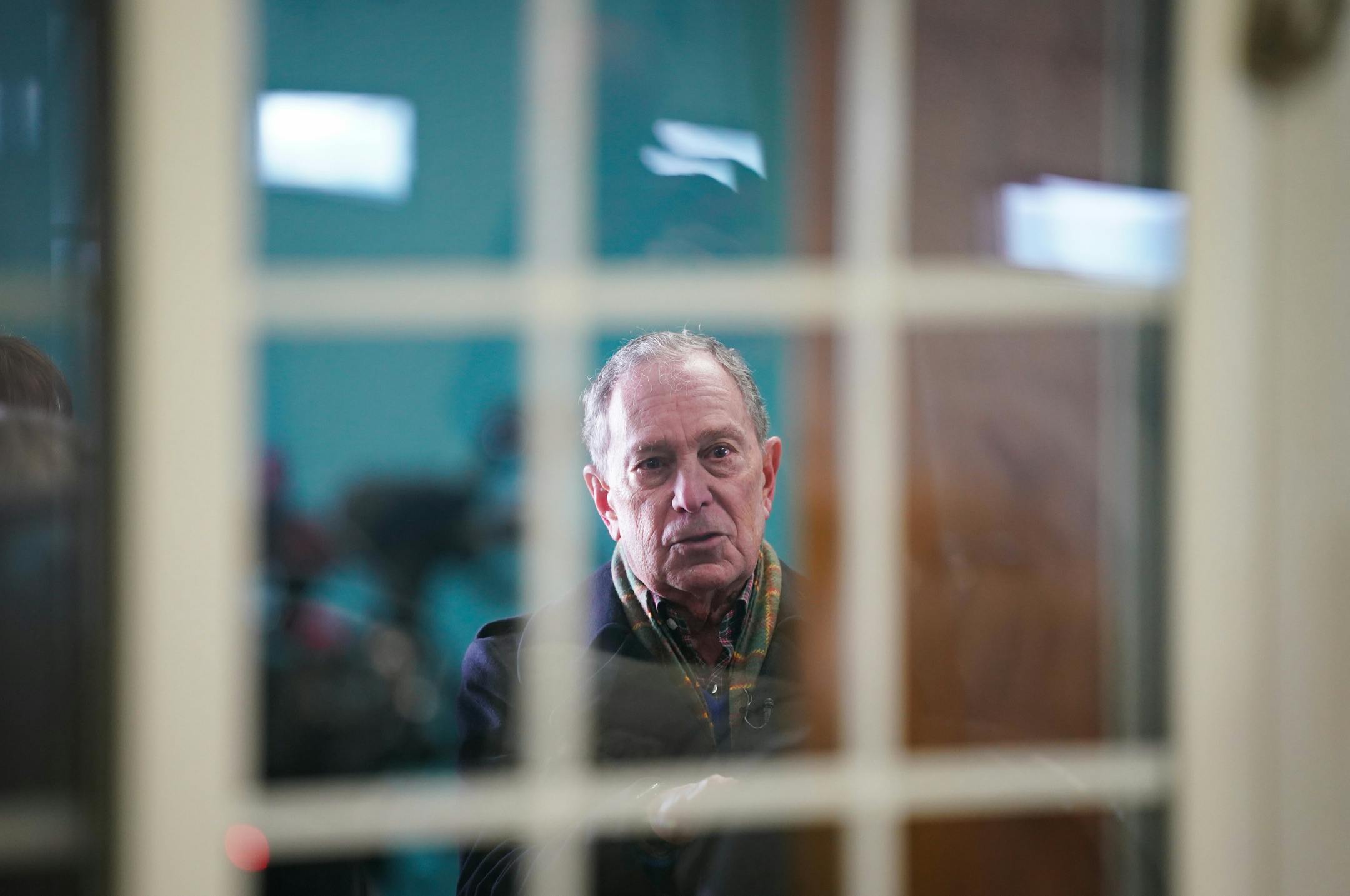 Former New York Mayor Michael Bloomberg visited the Johnson family farm in Wells, Minn.