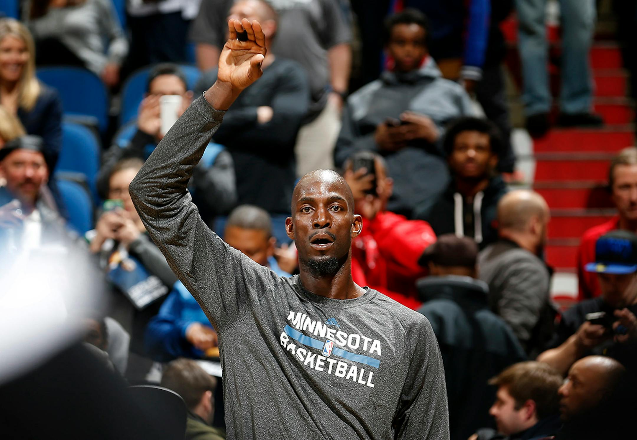 Kevin Garnett warmed up before the start of the game. ] CARLOS GONZALEZ cgonzalez@startribune.com, February 25, 2015, Minneapolis, MN, Target Center, NBA, Minnesota Timberwolves vs. Washington Wizards