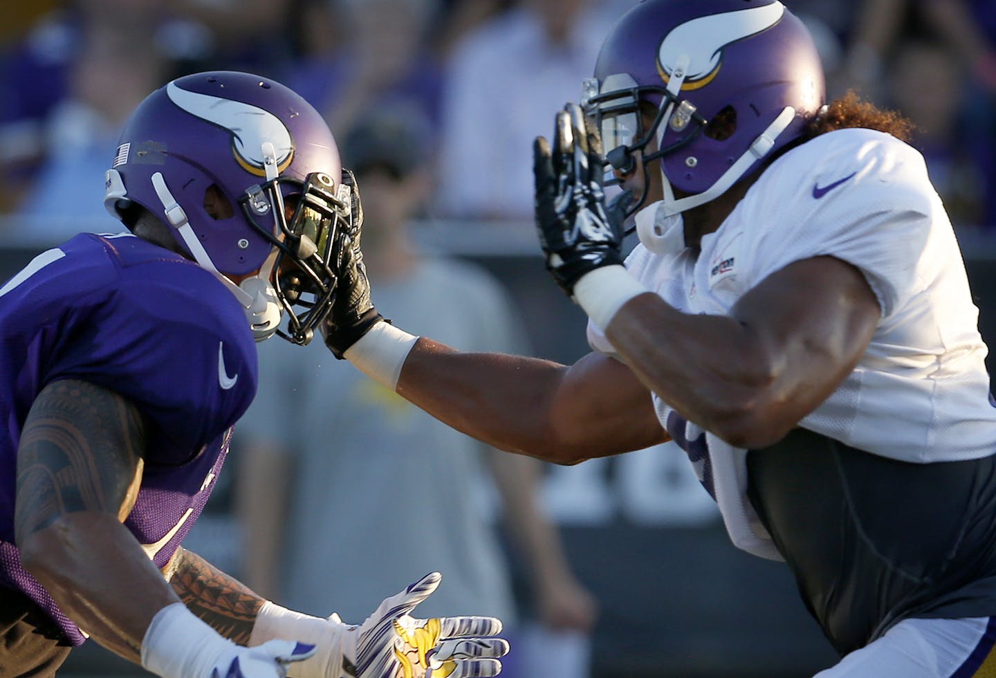 Minnesota Vikings running back Matt Asiata (44) attempted to block Eric Kendricks (54) during a drill. ] CARLOS GONZALEZ cgonzalez@startribune.com - August 1, 2015, Mankato, MN, NFL, Minnesota Vikings Training Camp, Minnesota State University, Mankato, ORG XMIT: MIN1508021617210347