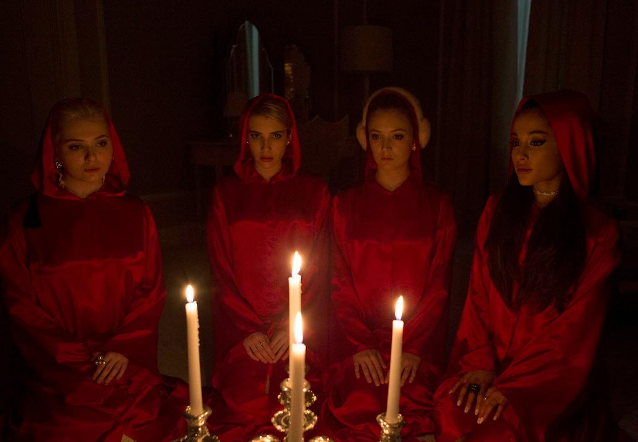 Abigail Breslin, Emma Roberts, Billie Lourd and Ariana Grande in "Scream Queens."