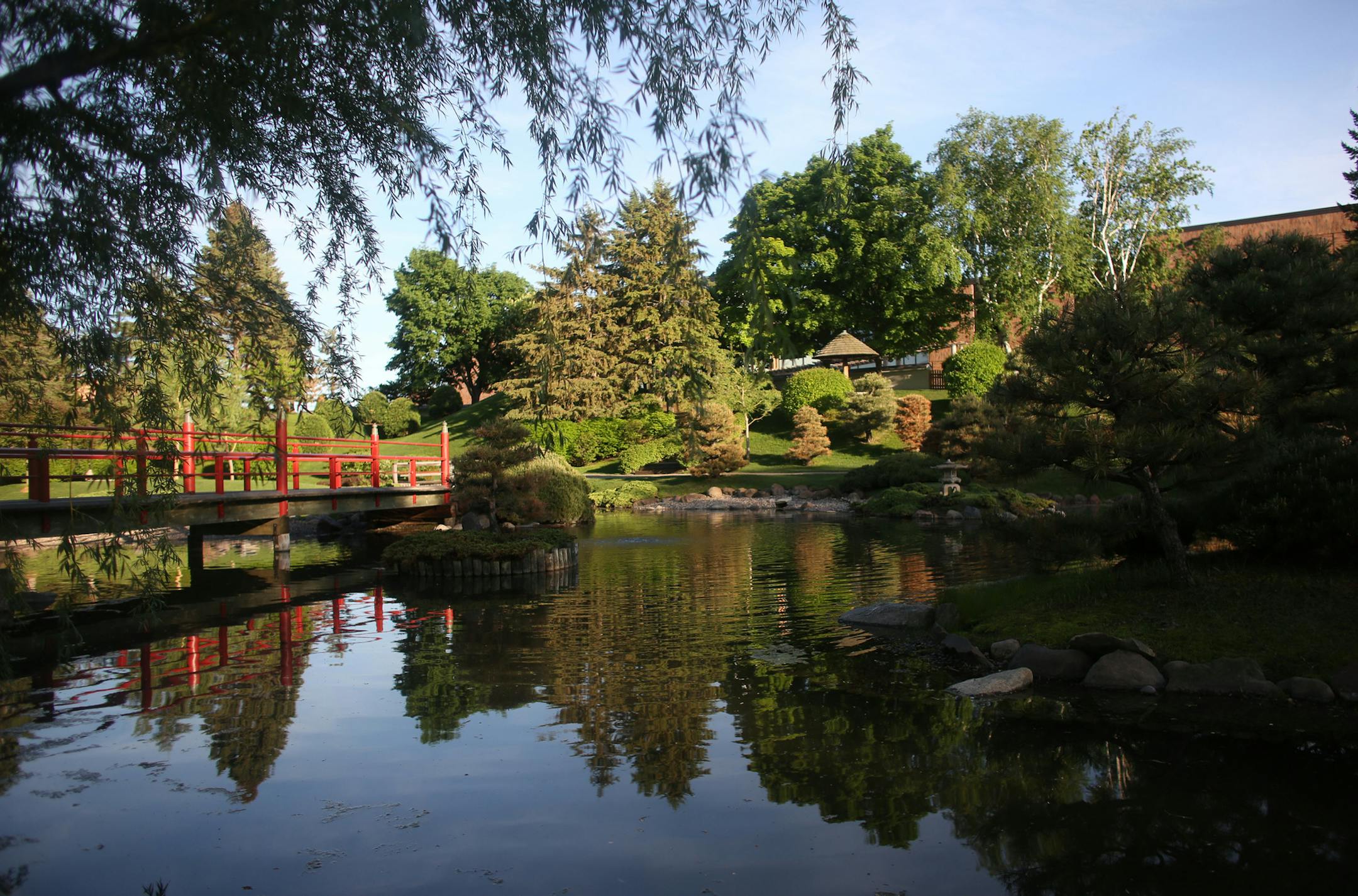 Japanese Gardens at Normandale Community College ] (KYNDELL HARKNESS/STAR TRIBUNE) kyndell.harkness@startribune.com Japanese Gardens at Normandale Community College in Bloomington, Min. Thursday, May 29, 2014.