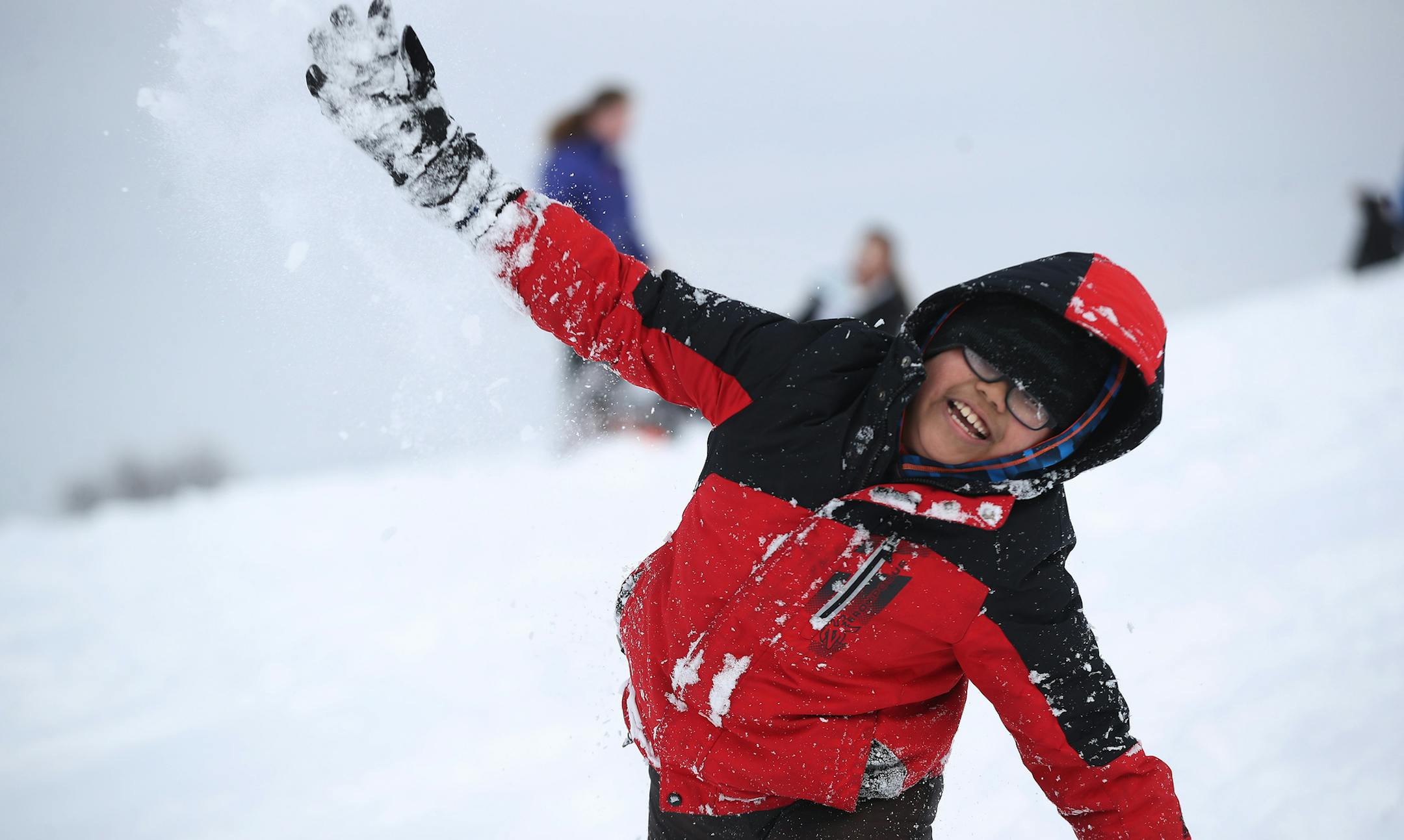 Jason Mai of Brooklyn Park enjoyed the fresh snow at Central Park Sunday Feb 25 2018 in Brooklyn Park , MN.] JERRY HOLT ï jerry.holt@startribune.com