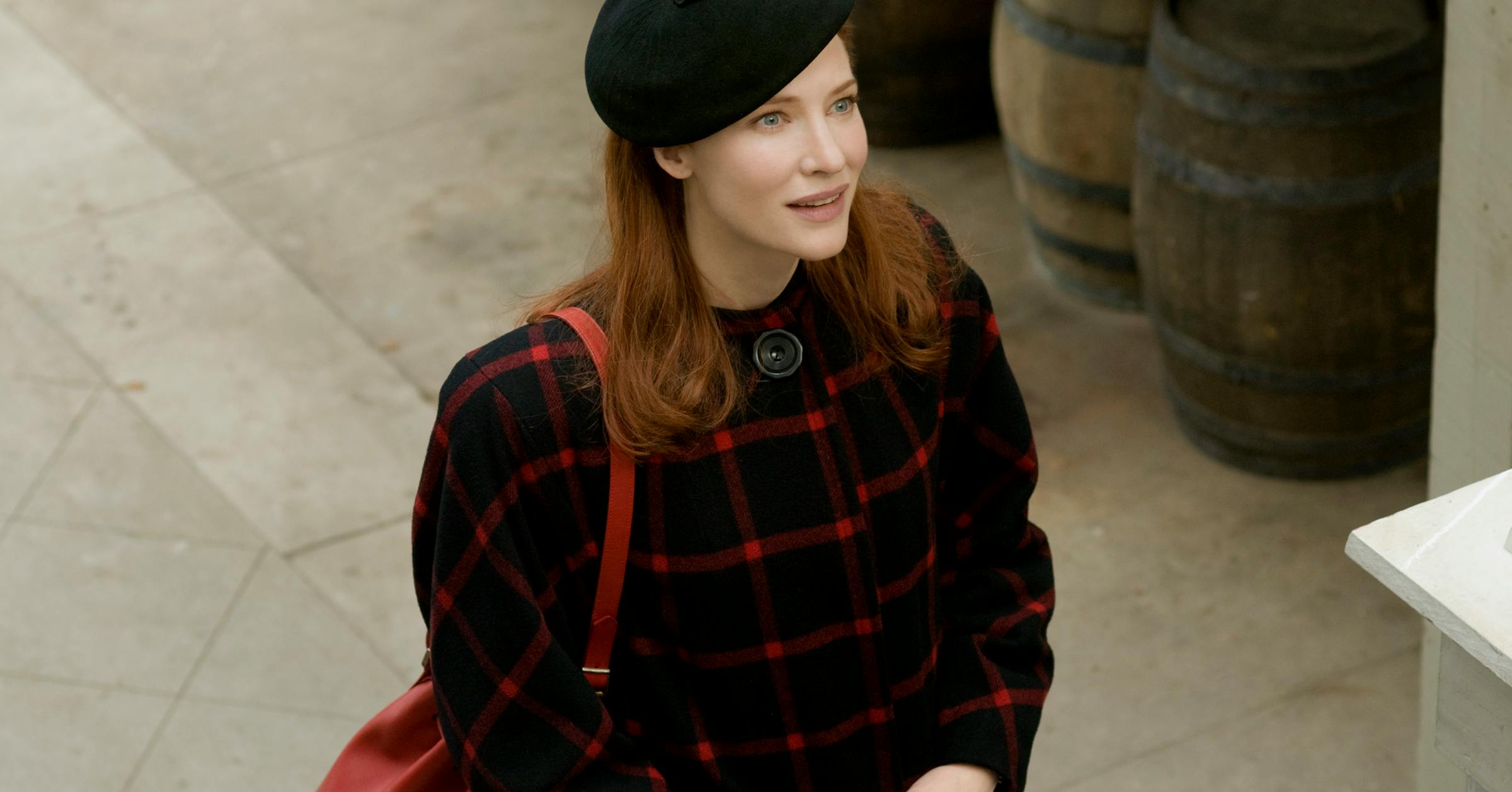 cate blanchett benjamin button red dress Daisy Fuller(The Curious Case Of Benjamin Button)
