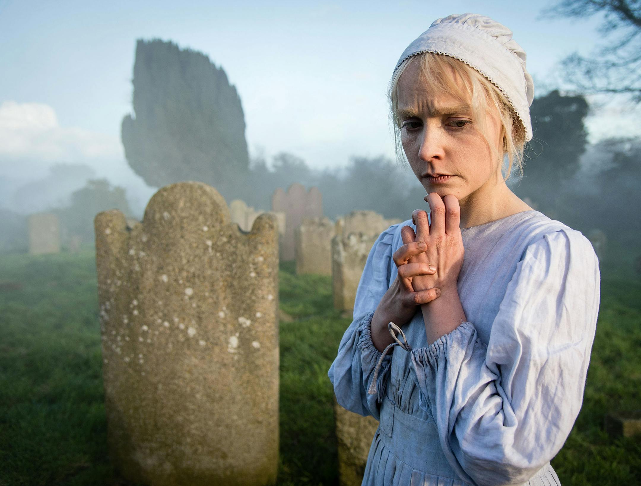 Olivia Vinall stars in "The Women in White." (C) Origin Pictures - Photographer: Steffan Hill ORG XMIT: BBC One