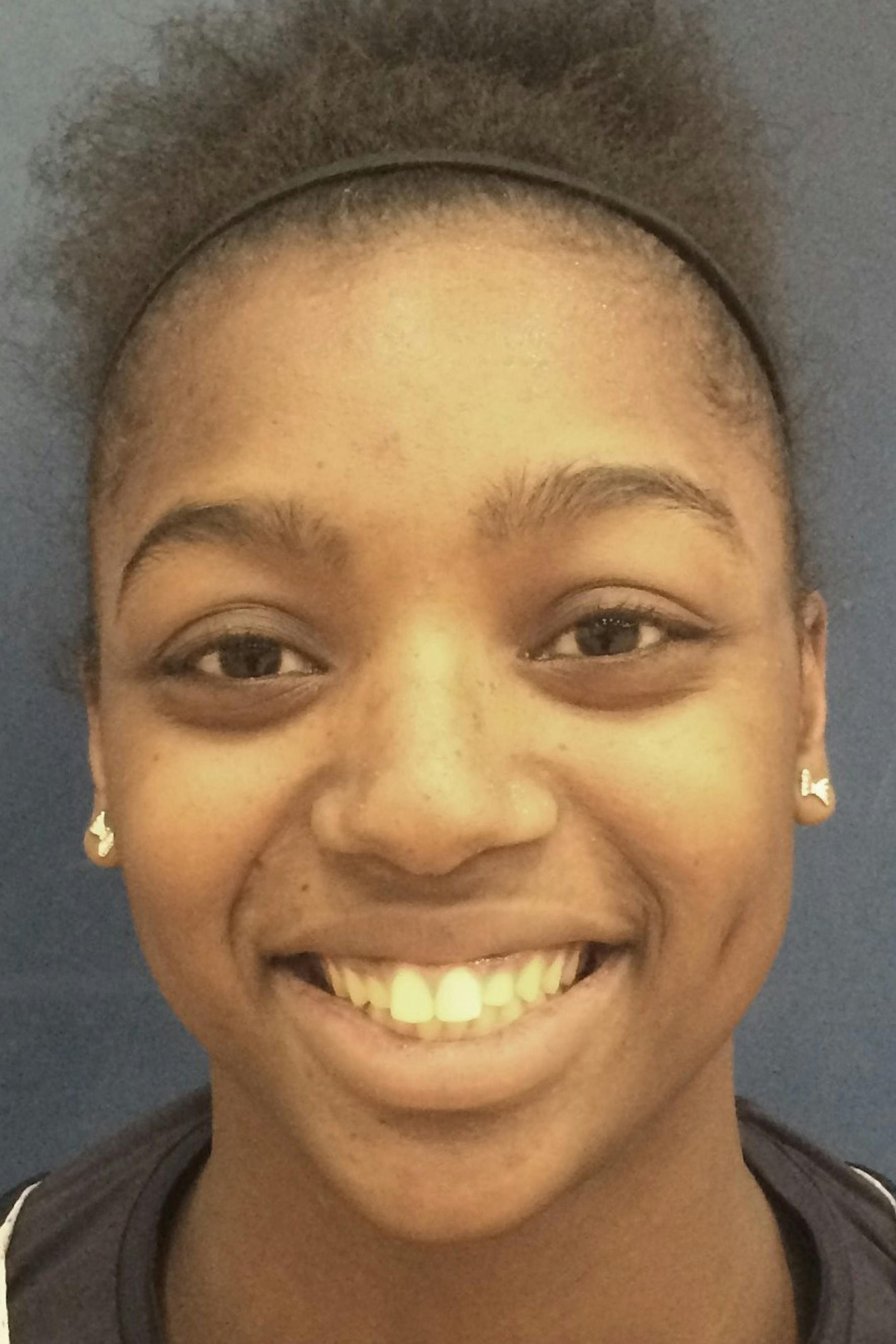 LaShayla Wright-Ponder, Bloomington Kennedy girls' basketball, sr., 2015-16