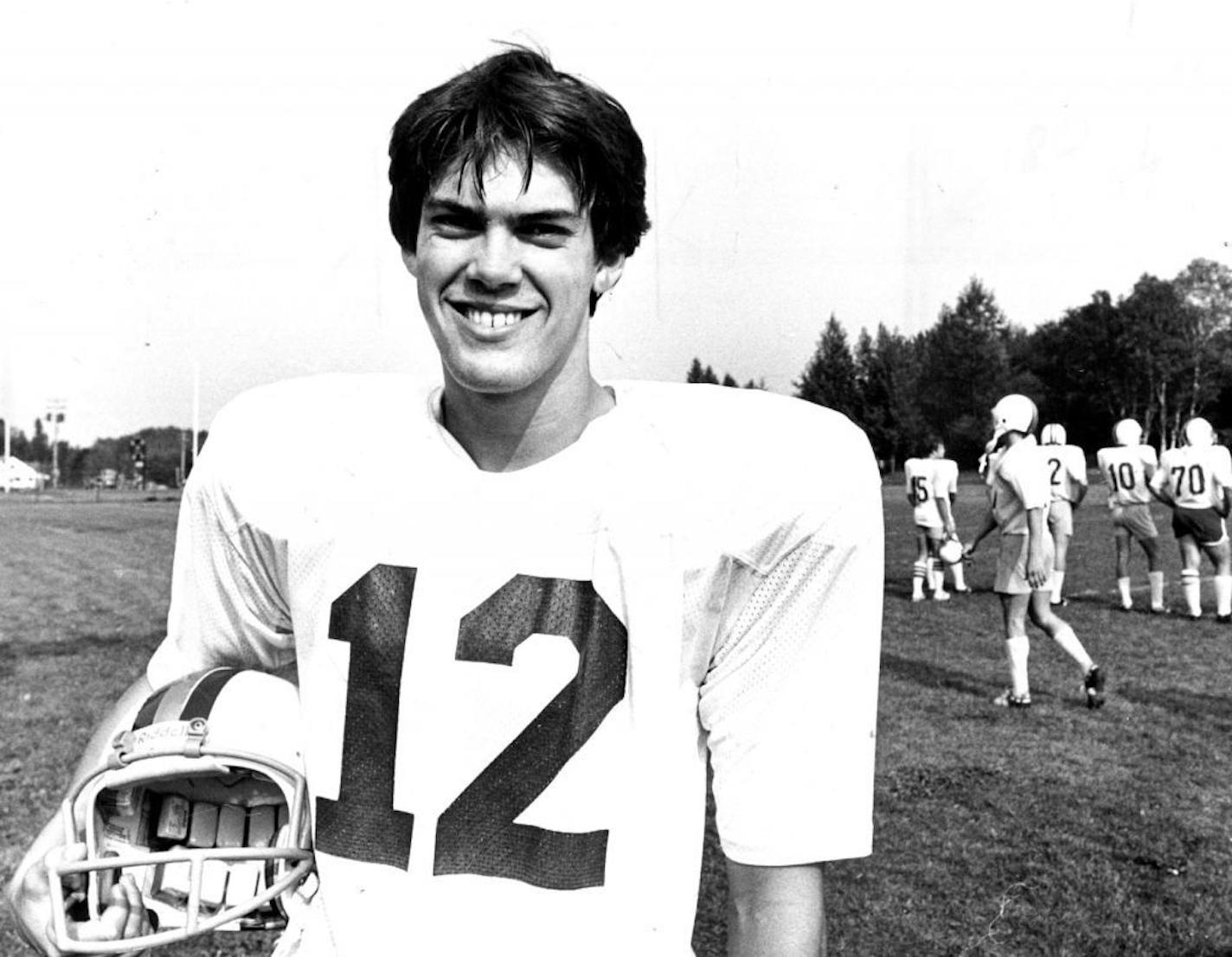 Bruce Grant led Minnesota Duluth to a 21-game winning streak as their quarterback in the early 1980s. He died early Tuesday at age 57.