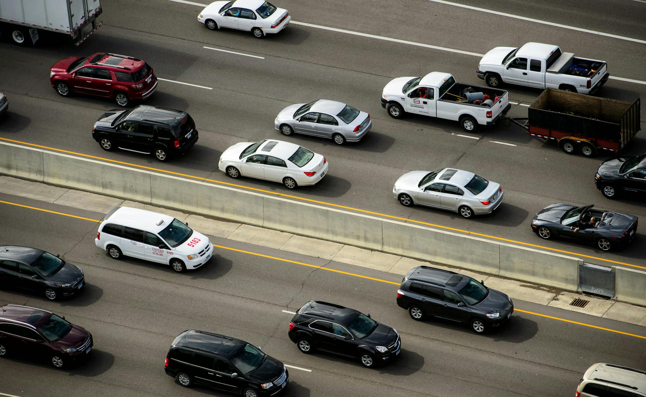 Heavy traffic congestion for the afternoon commute on Interstate 494 at France Avenue in Bloomington, MN ] GLEN STUBBE * gstubbe@startribune.com Thursday, May 7, 2015