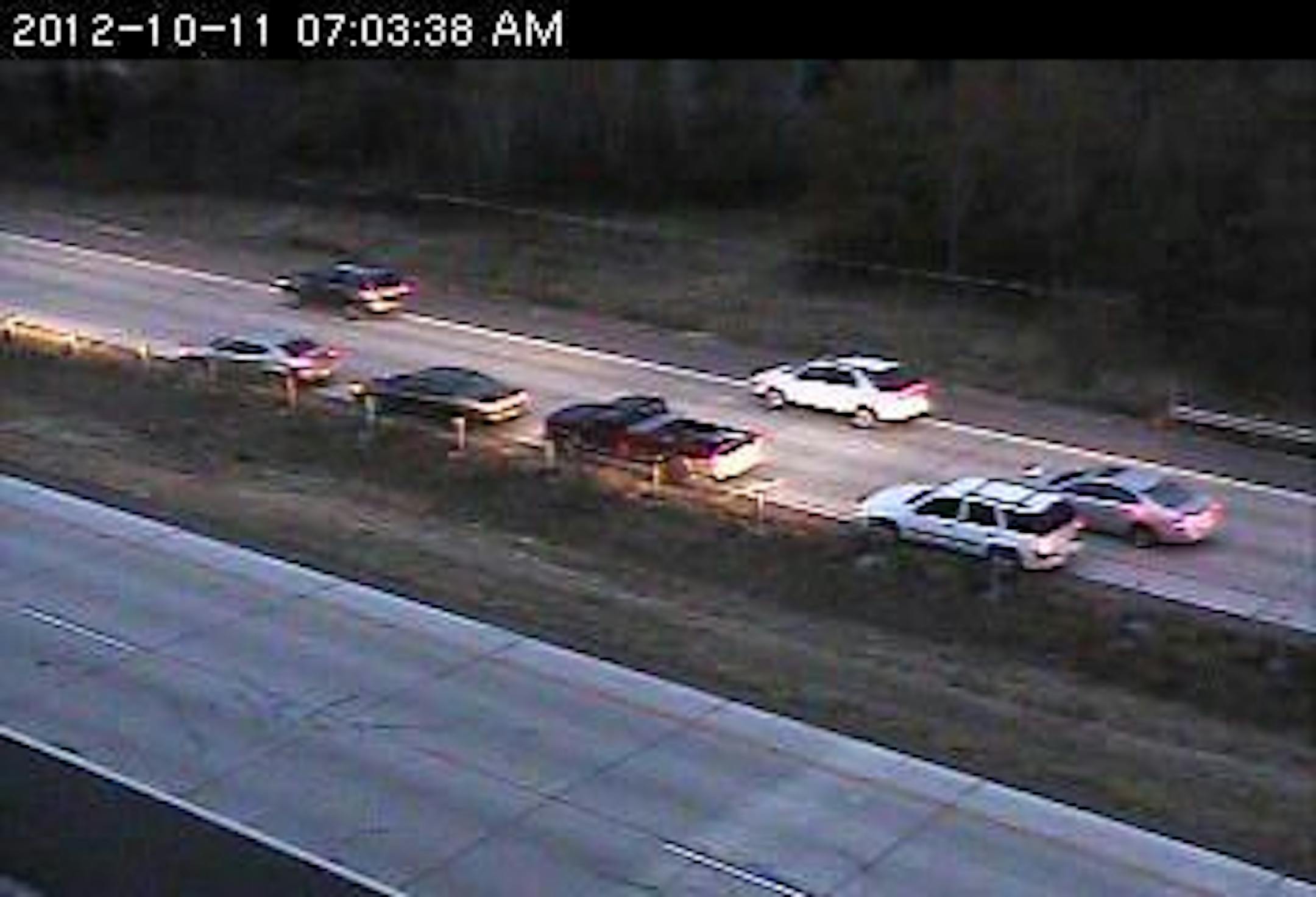 Crash involving three vehicles on 35E south at County H2