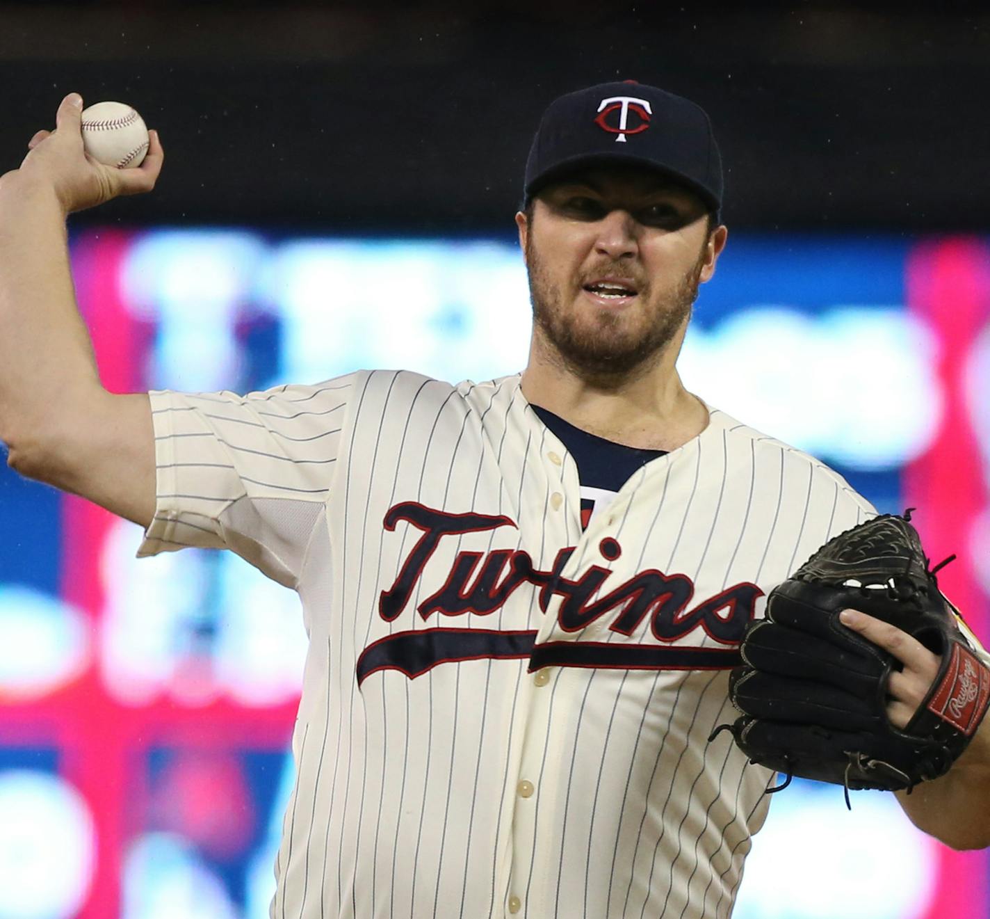 Twins Phil Hughes pitched in the first inning. ] (KYNDELL HARKNESS/STAR TRIBUNE) kyndell.harkness@startribune.com Twins vs Cleveland at Target Field in Minneapolis Min., Wednesday September 23, 2015.