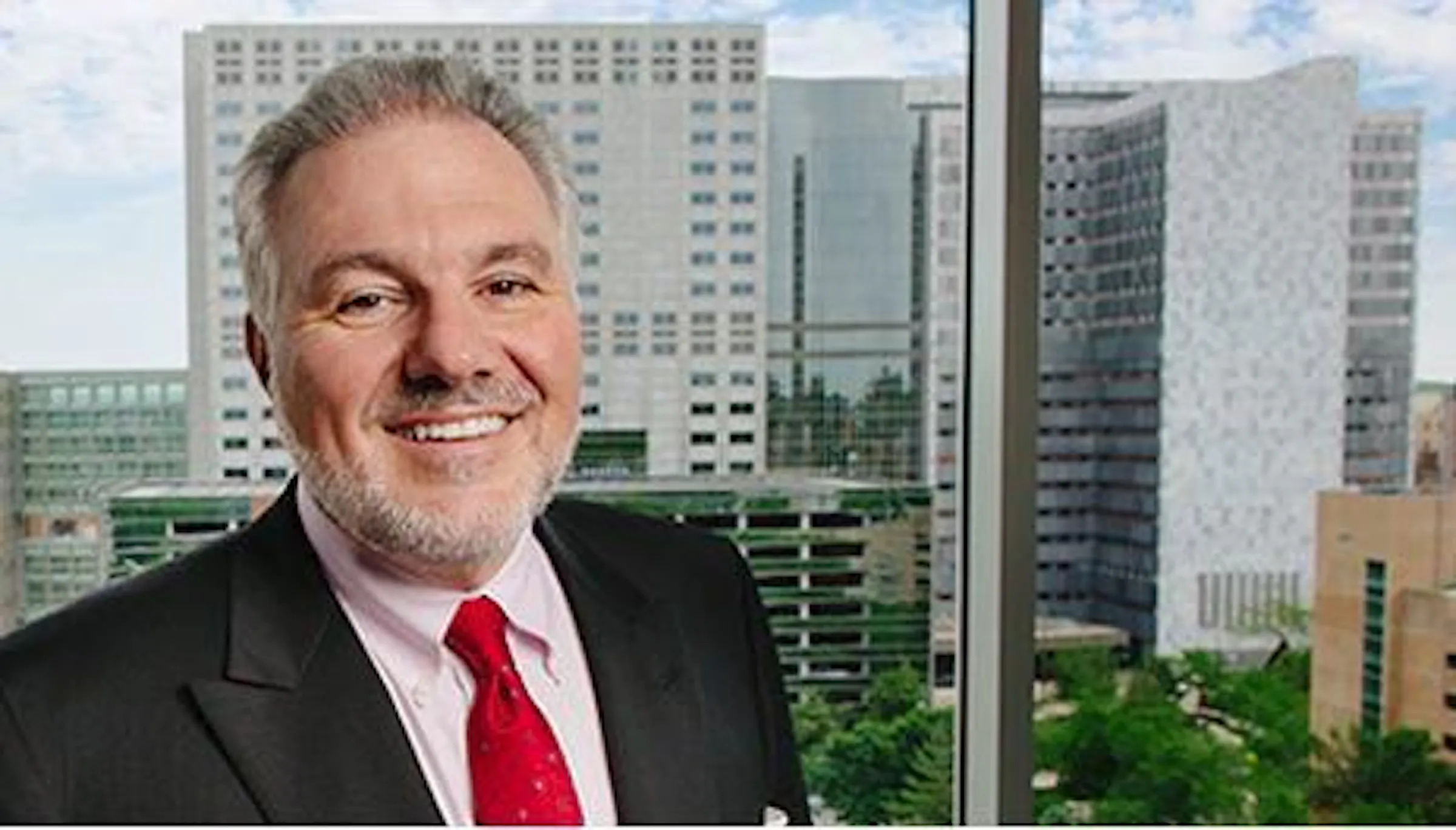 Mayo Clinic gets its largest gift ever: $200 million to train doctors ...