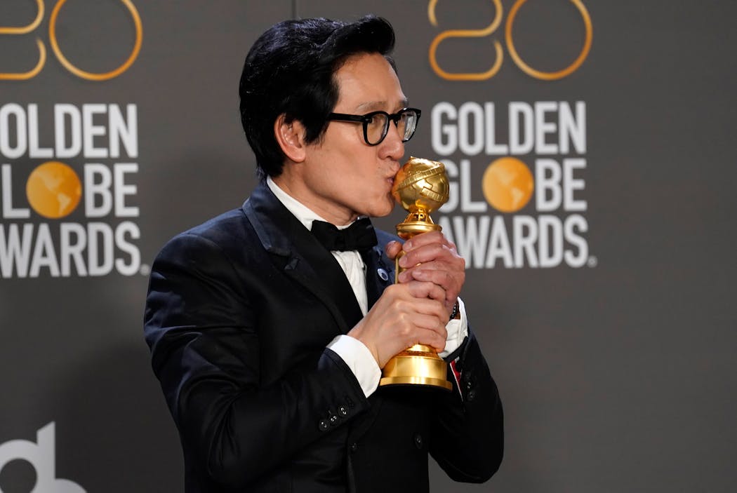 Ke Huy Quan thanked the directors who helped him along the way in an emotional speech when accepting the Golden Globe for best supporting actor.