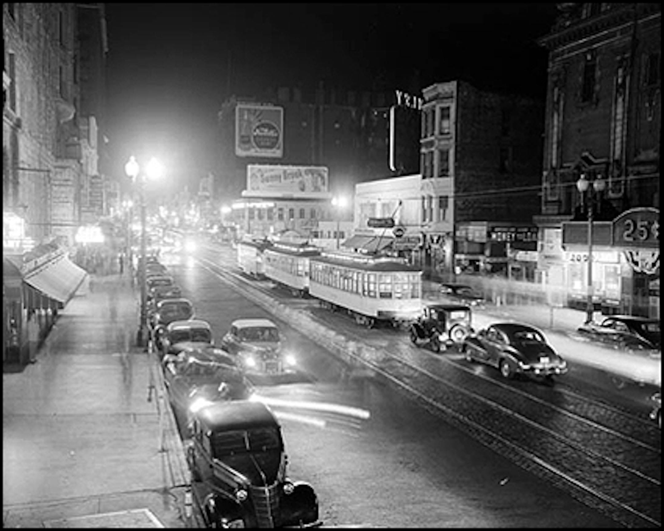 Hennepin Avenue at 5th Street, Minneapolis, 1949