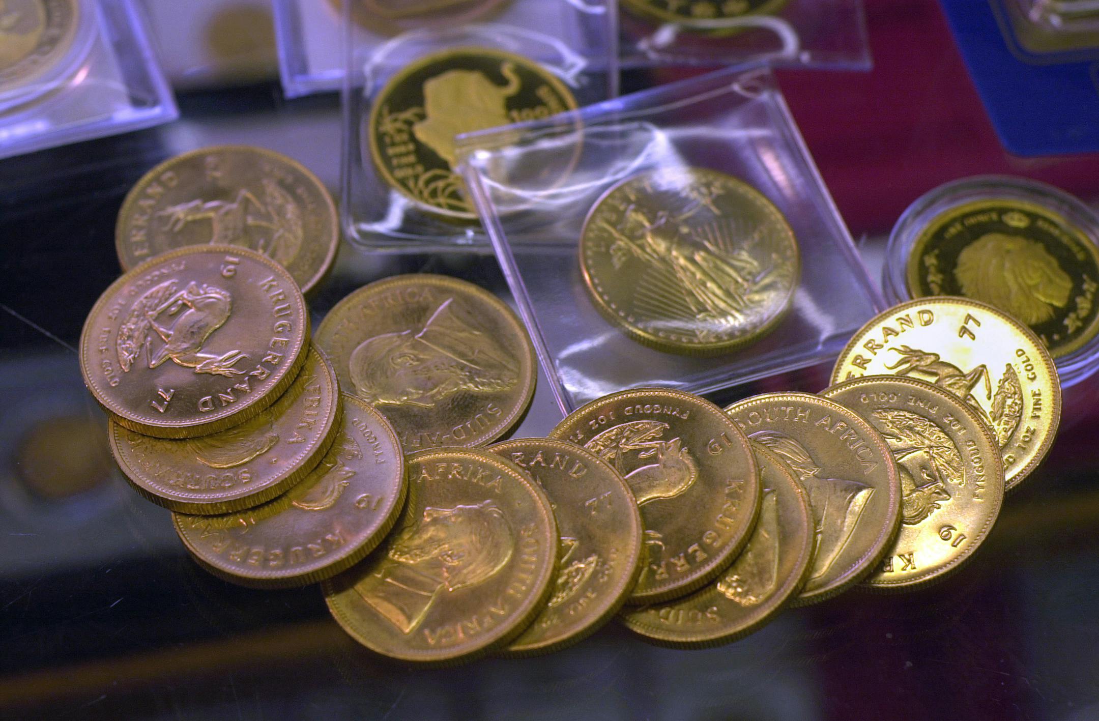 Former Twin Cities gold coin dealer indicted for fraud charges.