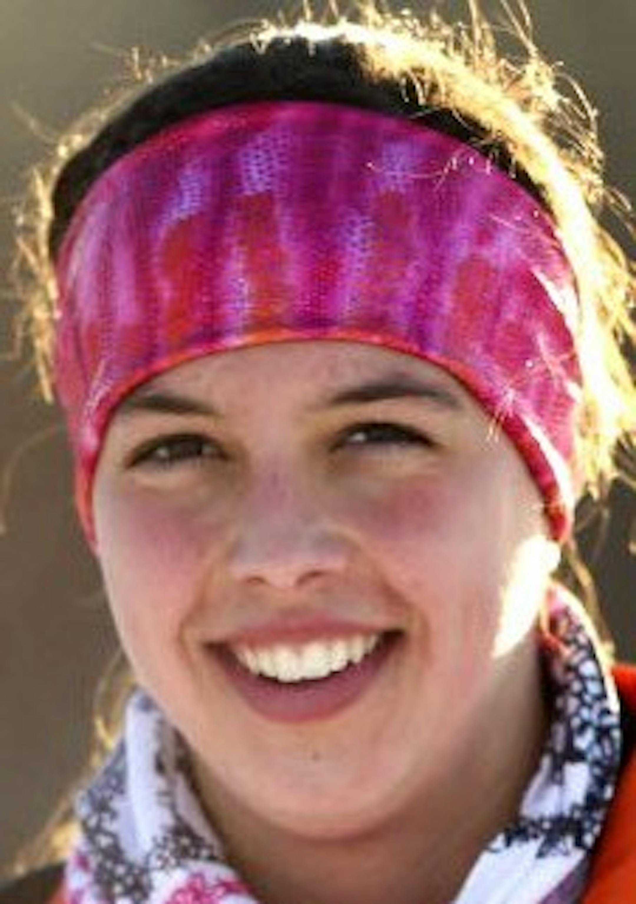 Sarah Bezdicek, Osseo