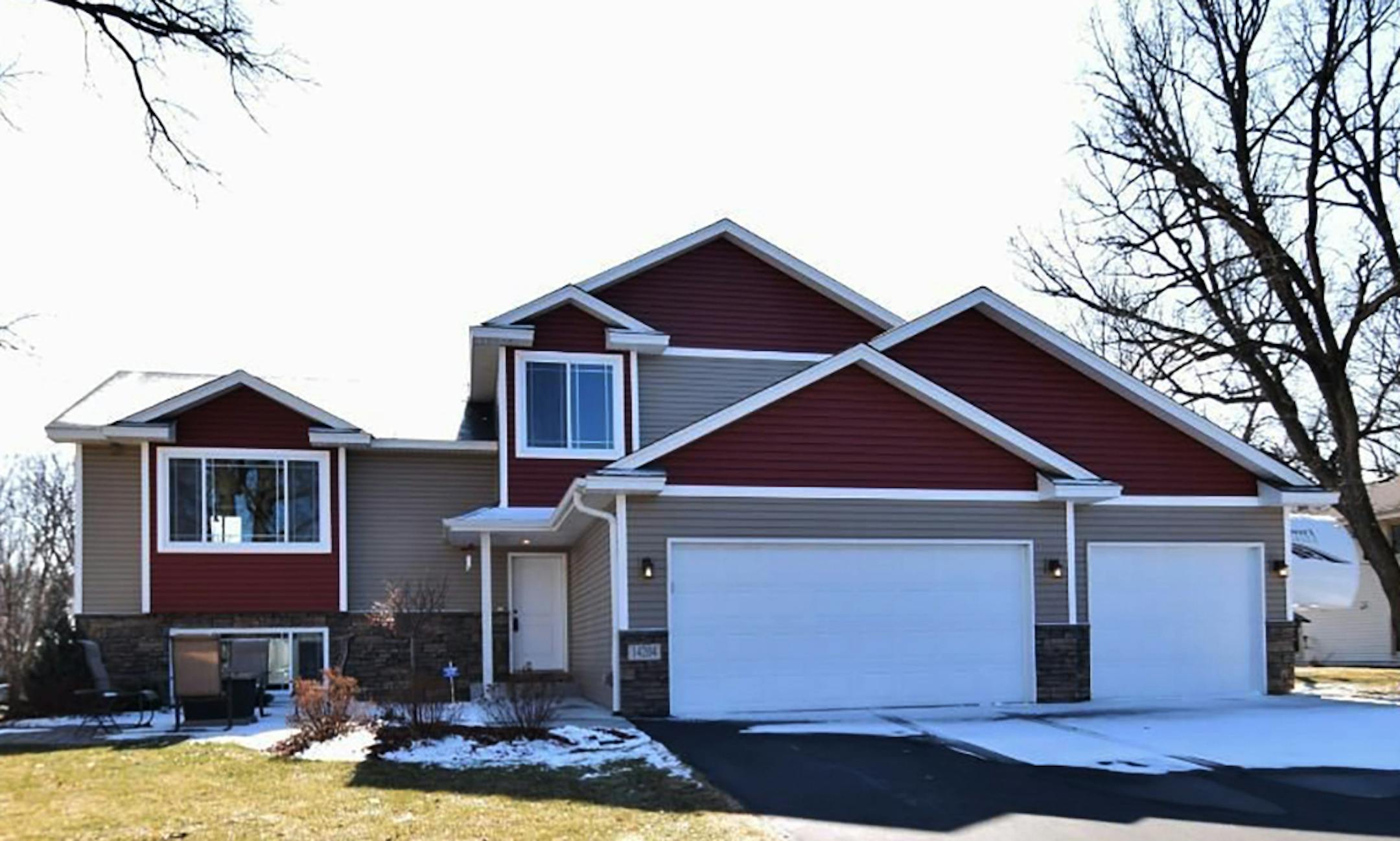 Andover
Built in 2012, this four-bedroom, three-bath house has 2,132 square feet had features three bedrooms on one level, fireplace, hardwood floors, eat-in kitchen with stainless steel appliances, full finished basement, insulated four-car garage and shed. Listed by Paul Ekstrom, Keller Williams Classic Realty, 612-749-8404.