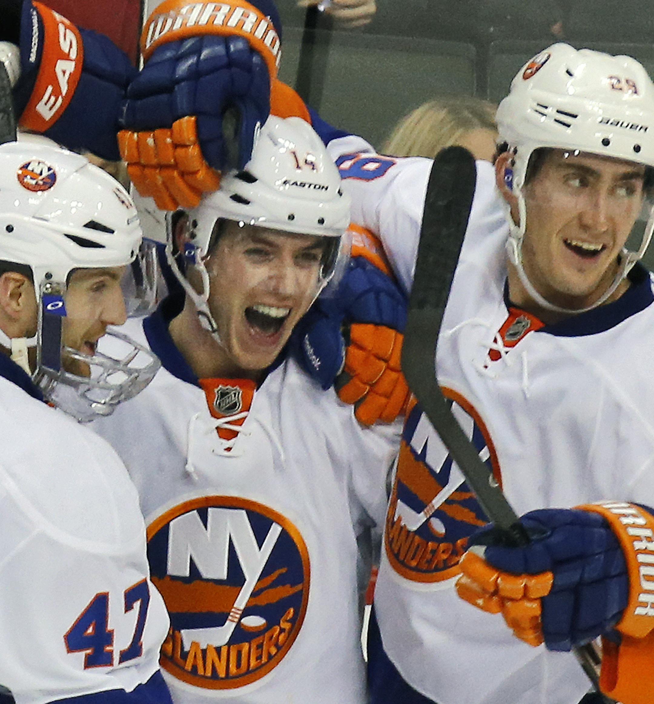 Minnesota Wild vs. New York Islanders. New York won 5-4. It was a jubilant Islander team that came from behind to beat the Wild. (MARLIN LEVISON/STARTRIBUNE(mlevison@startribune.com)