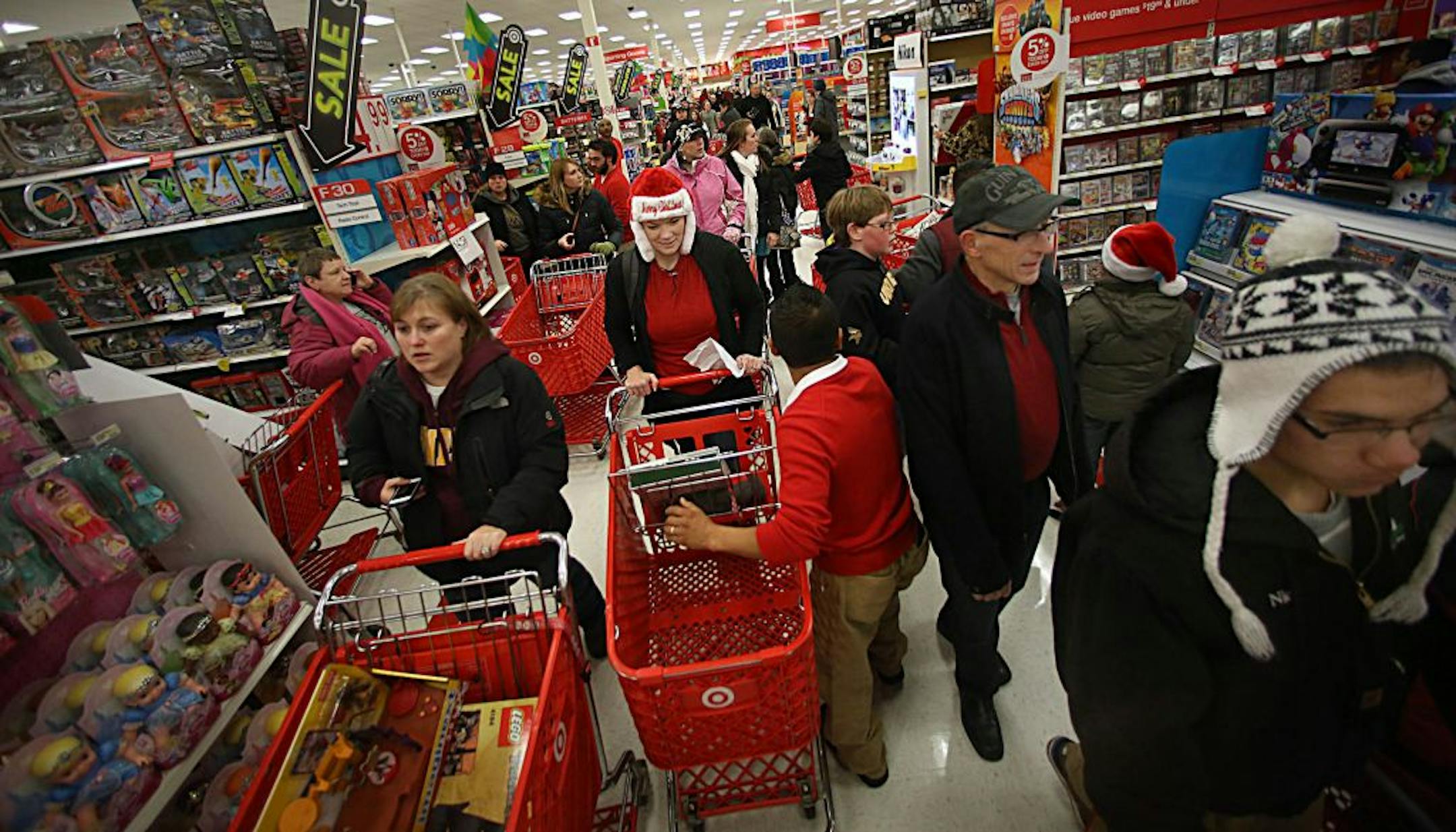 Hundreds of shoppers rushed through the aisles of the SuperTarget in Richfield on Thanksgiving evening in search of holiday bargains. Christmas Eve turned out to be the busiest shopping day overall this season for the Target chain, according to a Placed Inc. survey.