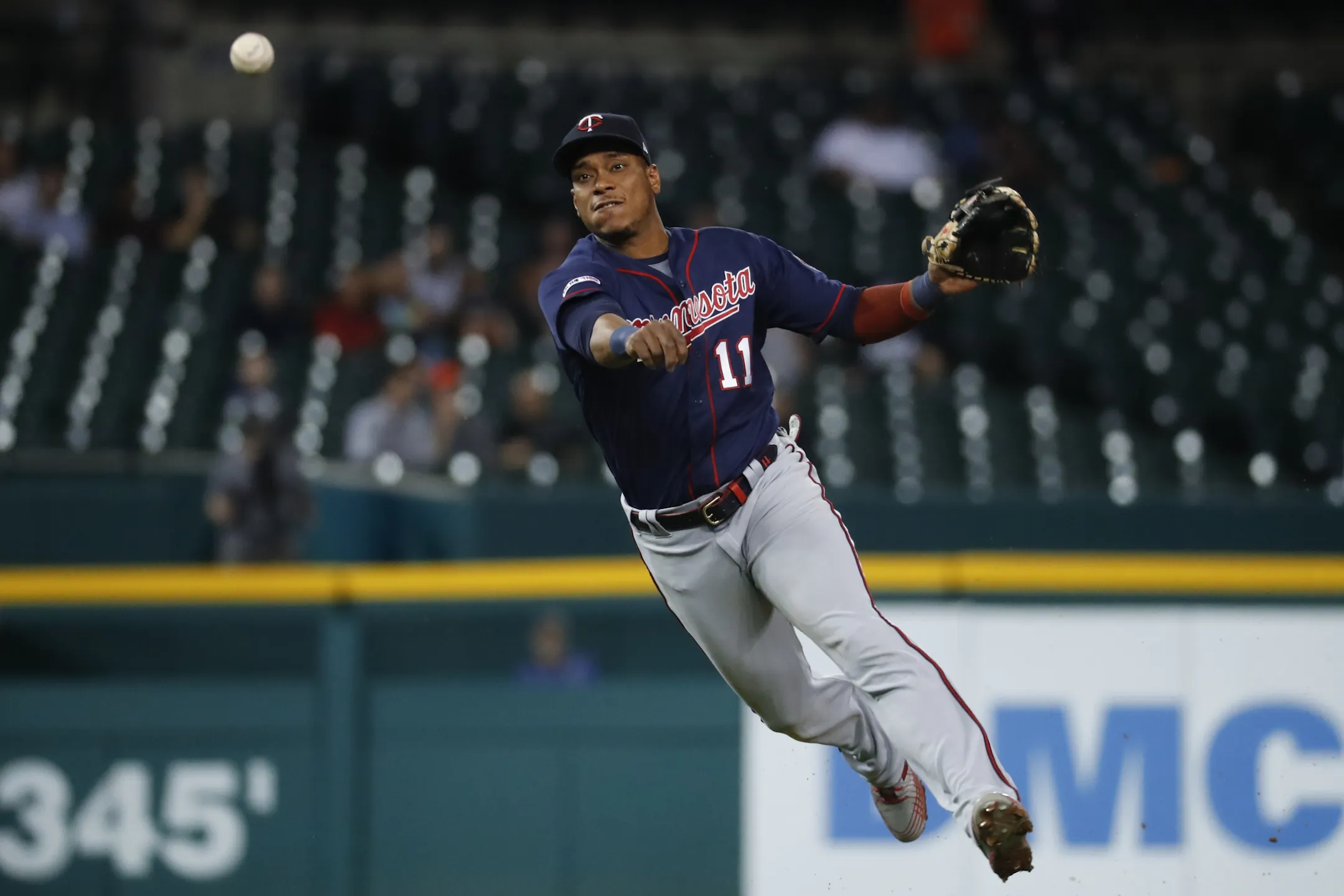 Twins trim magic number to two with win over Detroit
