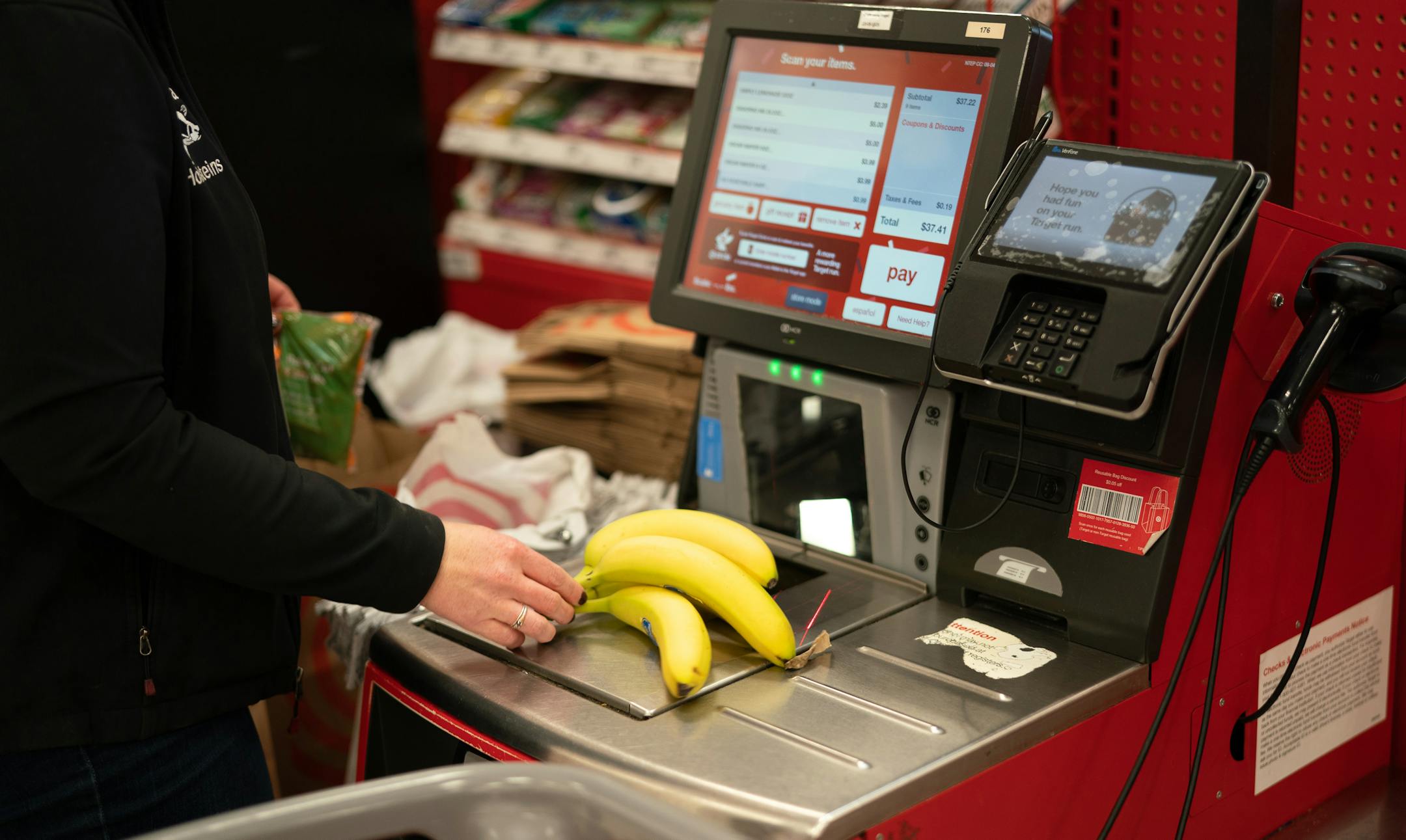 Anita Brands shopped the Target Midway store for a Shipt client.
