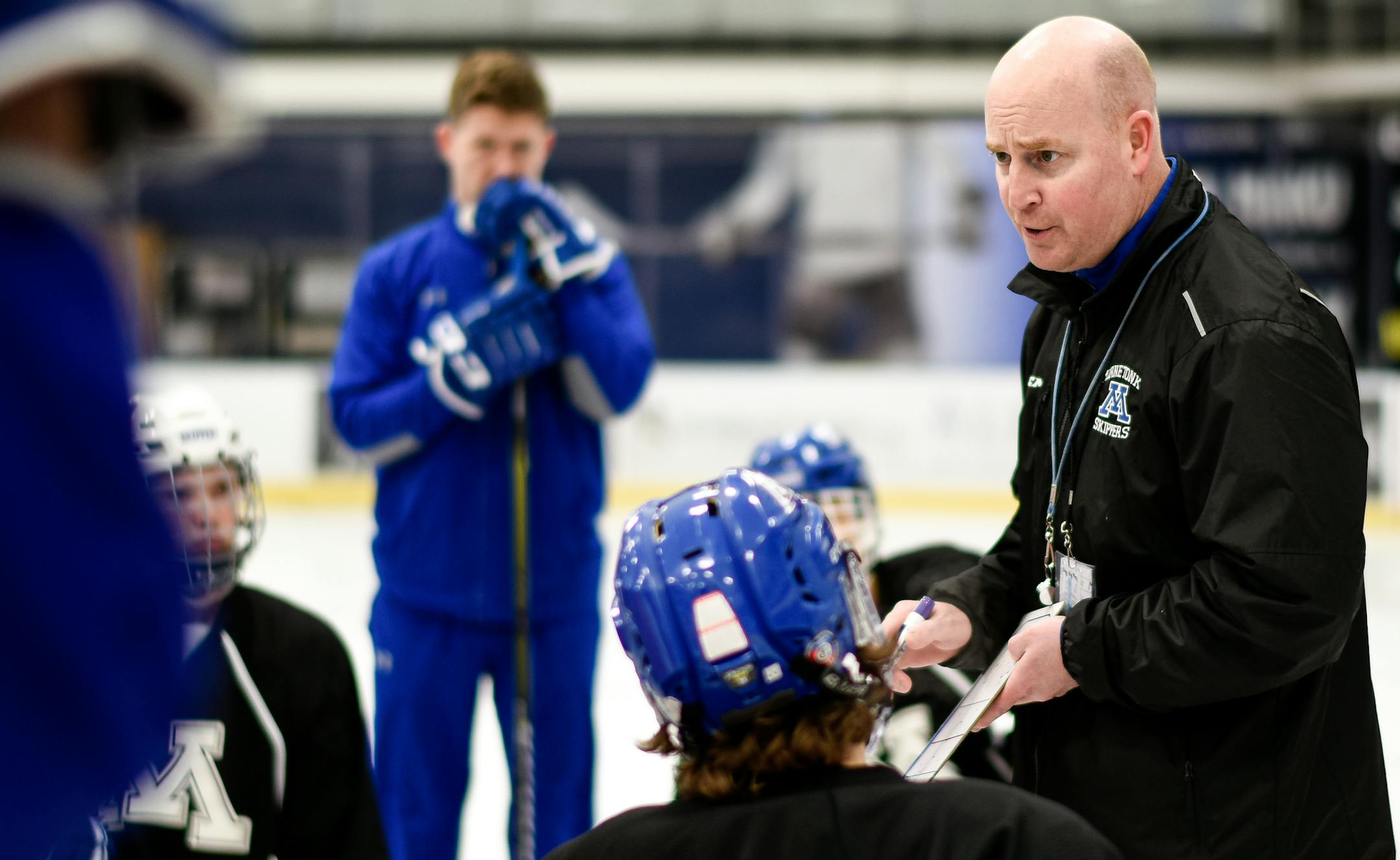 Minnetonka head coach Sean Goldsworthy directed the team during practice Tuesday. ] AARON LAVINSKY &#xef; aaron.lavinsky@startribune.com 2A boys' hockey tournament advance on first-year coach Sean Goldsworthy, son of a popular North Star, leading top-ranked Minnetonka to state. Photographed Tuesday, March 6, 2018 at Pagel Arena in Minnetonka, Minn.