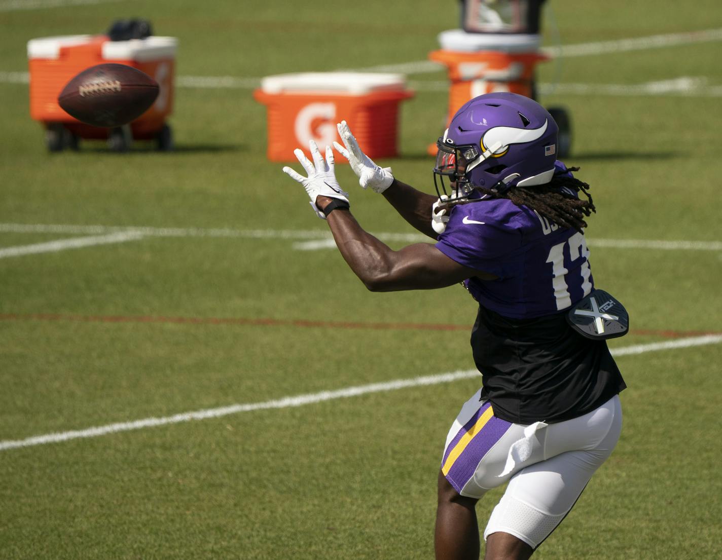 Vikings wide receiver K.J. Osborn (17) caught a pass while taking part in drills with his teammates at practice Sunday afternoon. ] JEFF WHEELER • jeff.wheeler@startribune.com The Minnesota Vikings practiced Sunday afternoon, August 30, 2020 at TCO Performance Center in Eagan.