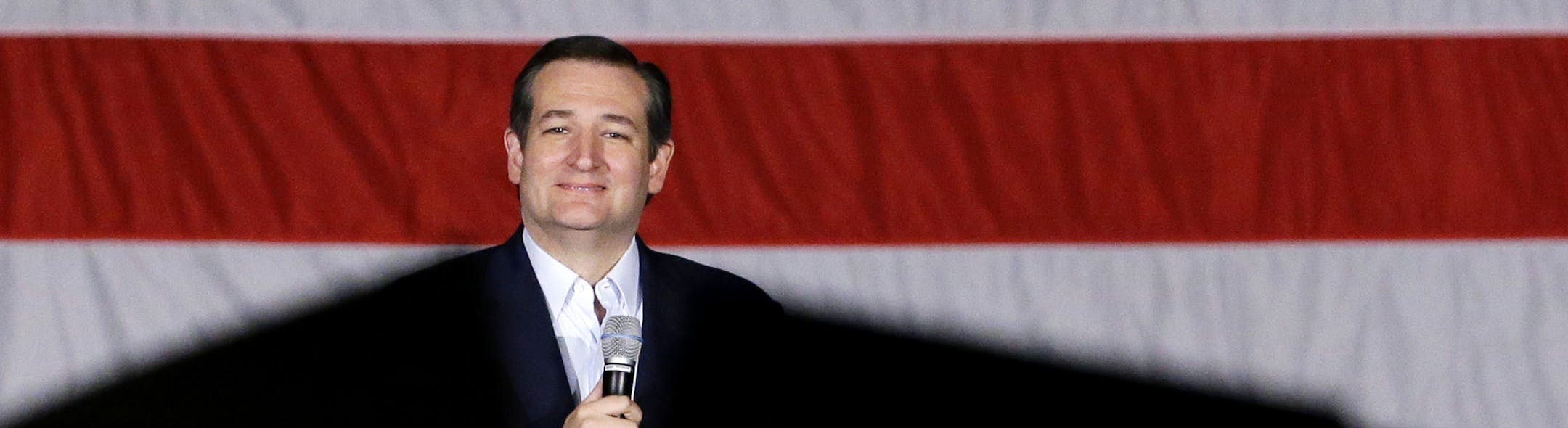 Republican presidential candidate, Sen. Ted Cruz, R-Texas, looks to supporters as he speaks at a campaign stop at Waukesha County Exposition Center, Monday, April 4, 2016, in Waukesha, Wis. (AP Photo/Nam Y. Huh)