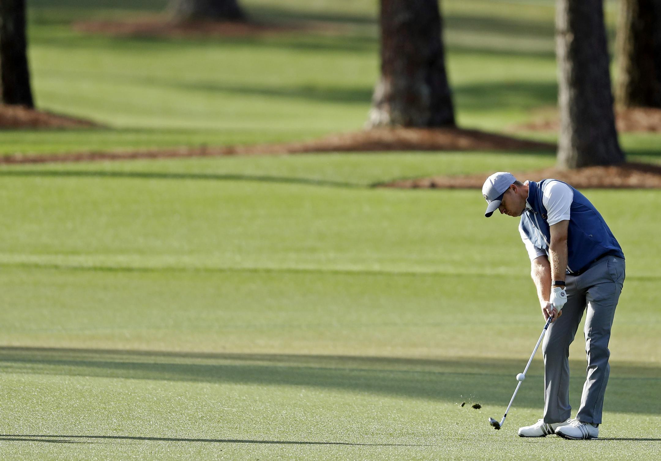 Amateur Sammy Schmitz his a shot on the third hole during the second round of the Masters golf tournament Friday, April 8, 2016, in Augusta, Ga. (AP Photo/Matt Slocum)