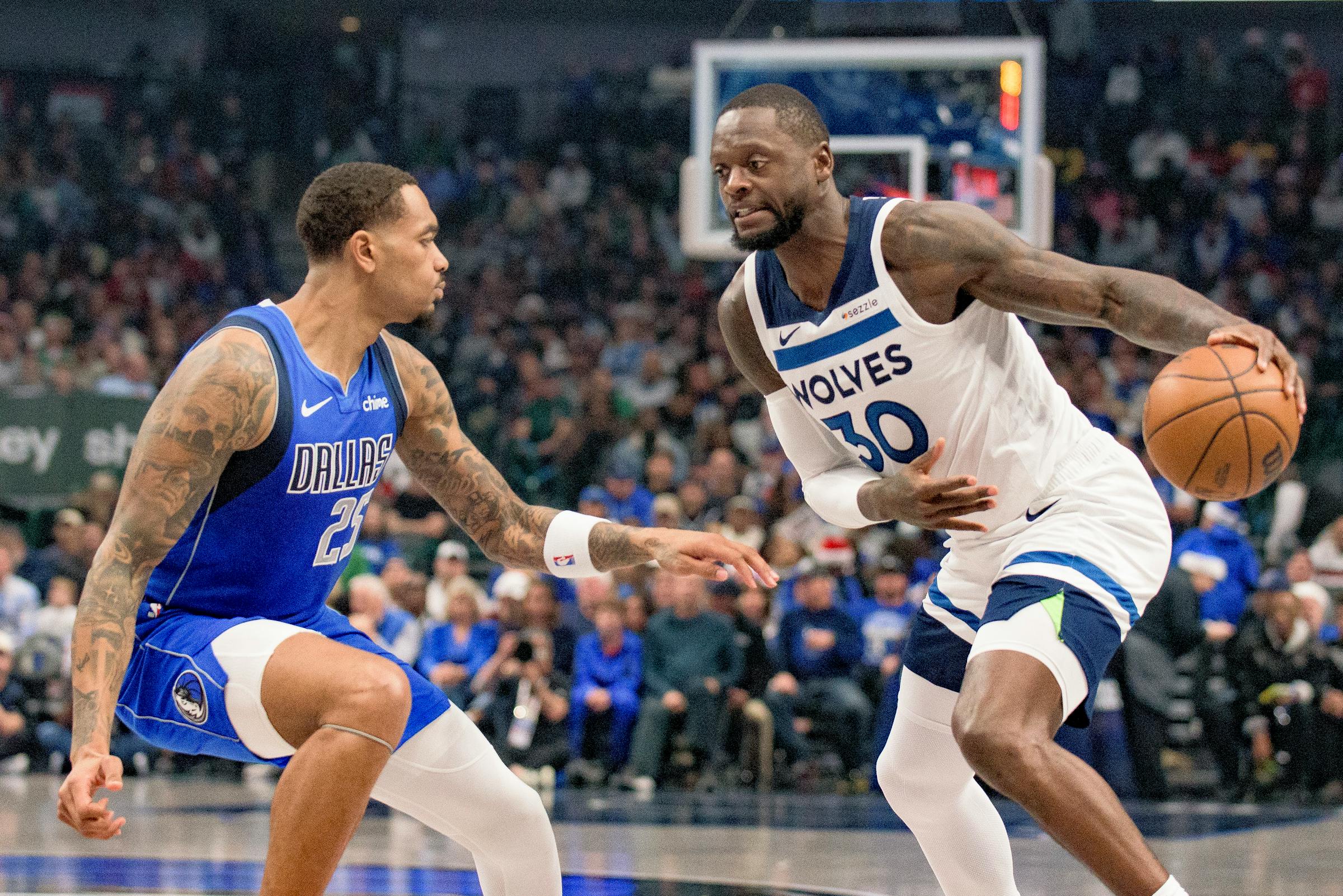Timberwolves build big lead hang on vs Mavericks to end threegame losing streak  Star Tribune