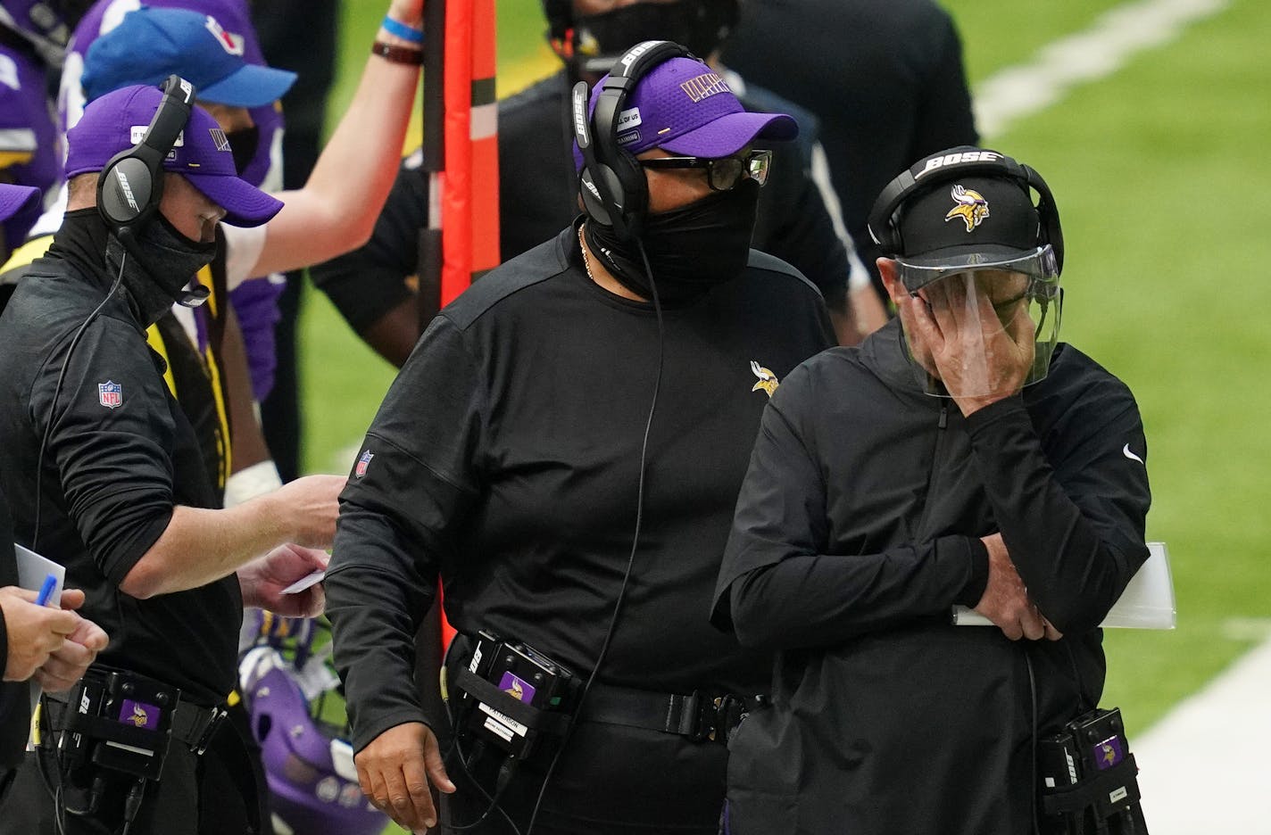 Vikings coach Mike Zimmer pressed his head into his hand as he watched from the sidelines in the second quarter against the Titans on Sunday.