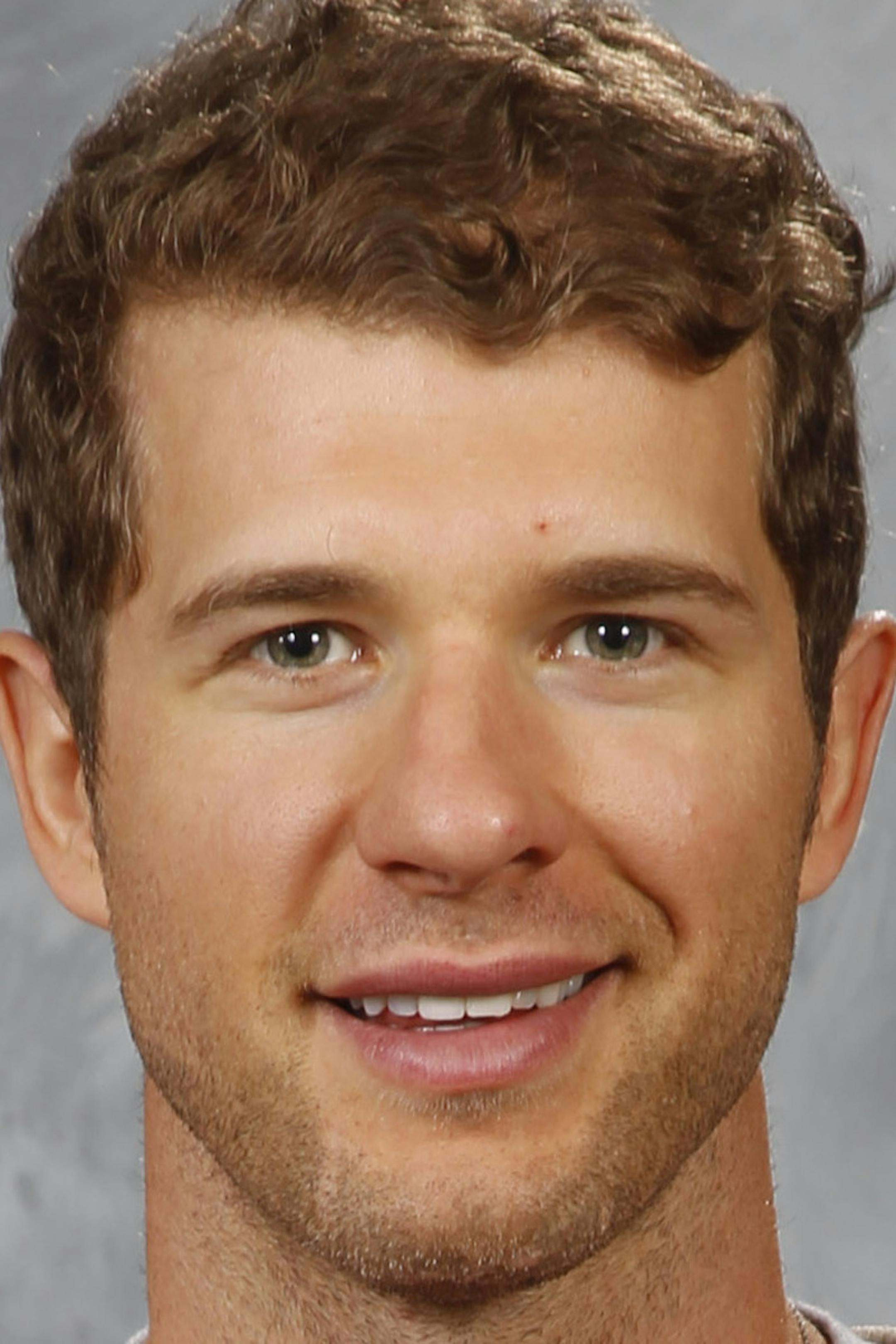 ST. PAUL, MN - SEPTEMBER 18: Jason Pominville #29 of the Minnesota Wild poses for his official headshot for the 2014-2015 season on September 18, 2014 at the Xcel Energy Center in St. Paul, Minnesota. (Eric Miller/NHLI via Getty Images) ORG XMIT: 503032693
