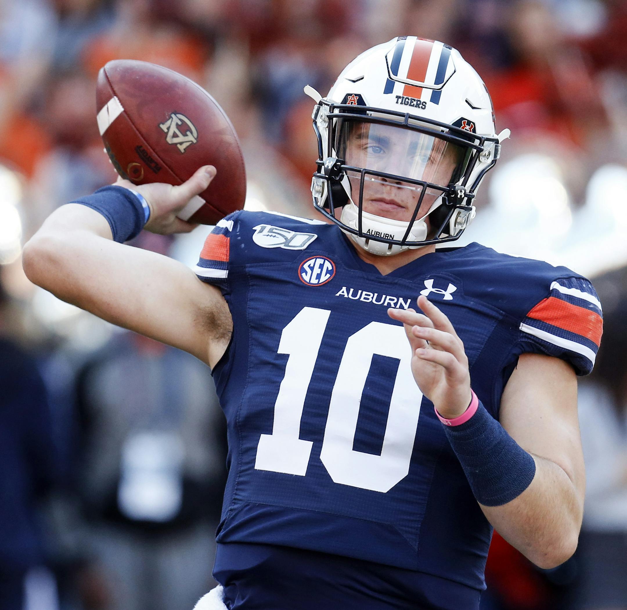 Auburn quarterback Bo Nix