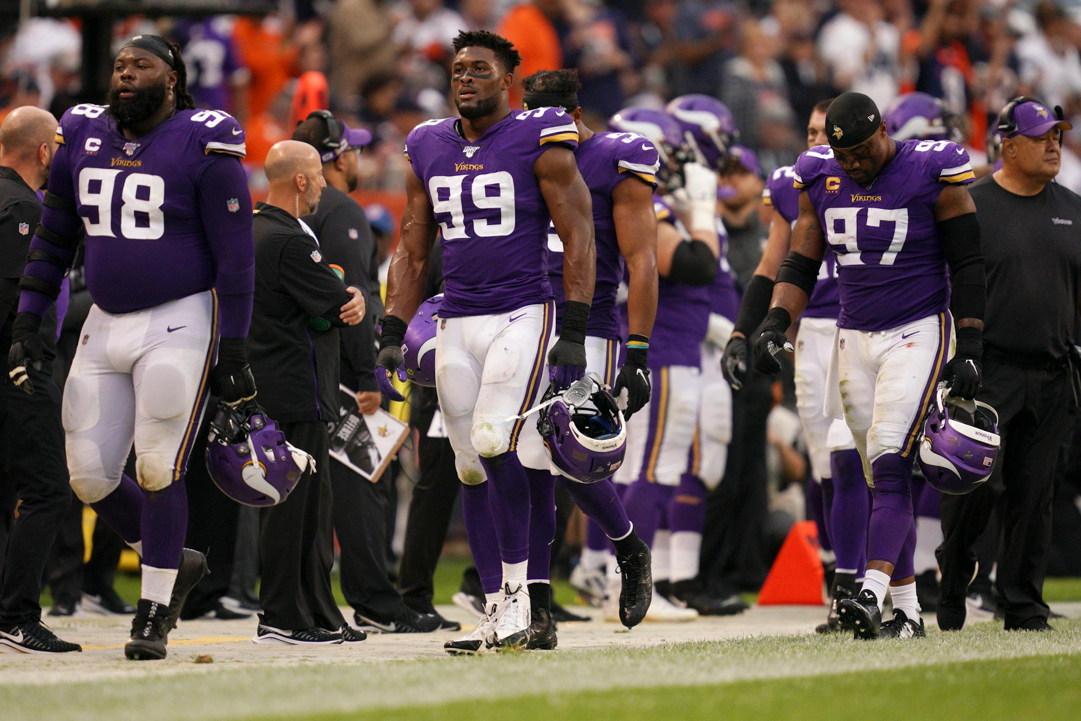 Minnesota Vikings defensive end Danielle Hunter (99) and his fellow defenseman walked to the sidelines after they were unable to stop a Chicago Bears drive in the third quarter. ] ANTHONY SOUFFLE • anthony.souffle@startribune.com The Minnesota Vikings played the Chicago Bears in an NFL football game Sunday, Sept. 29, 2019 at Soldier Field in Chicago.