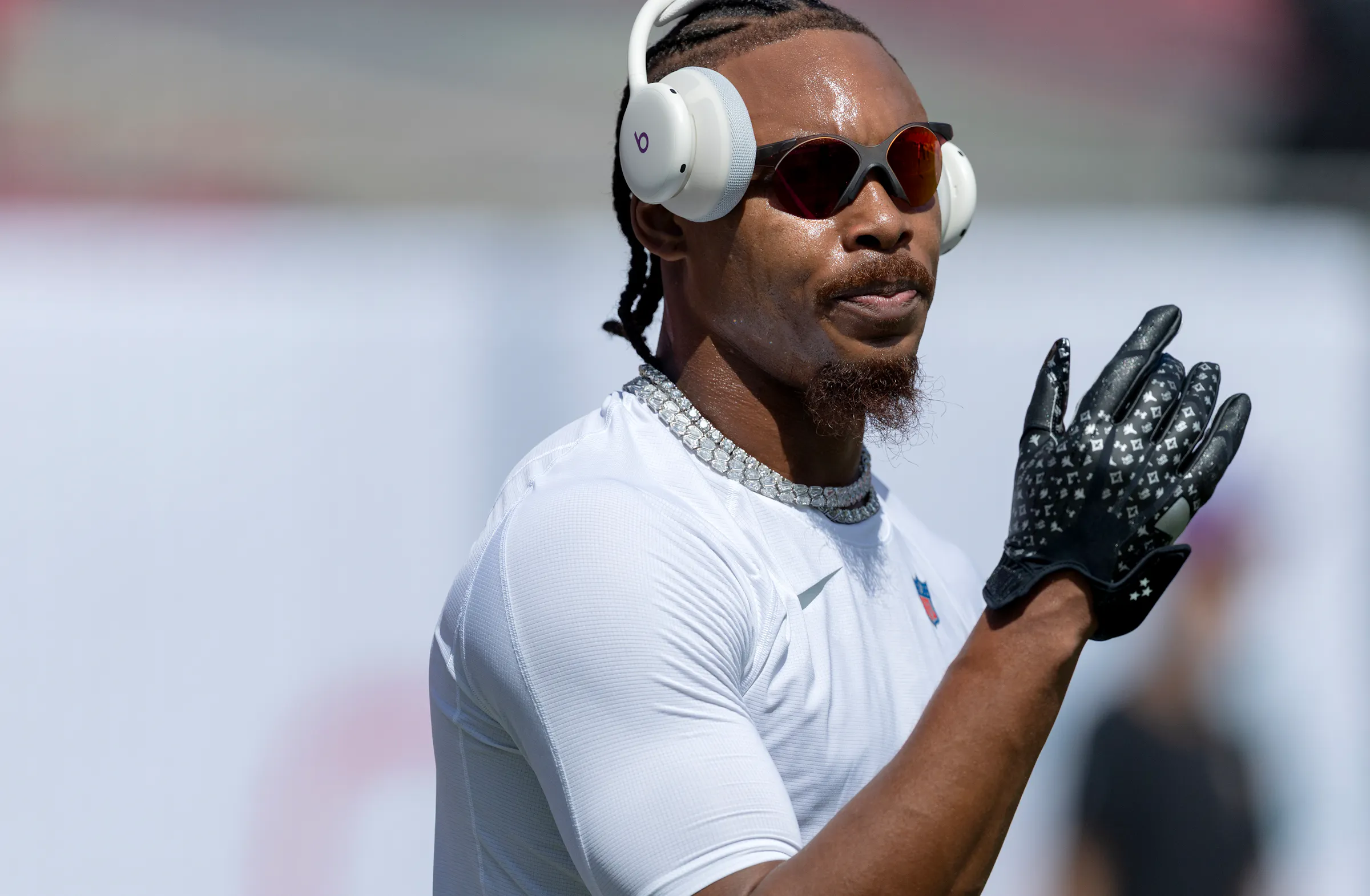 Live: Unbeaten Vikings face Saints as Justin Jefferson's status looms