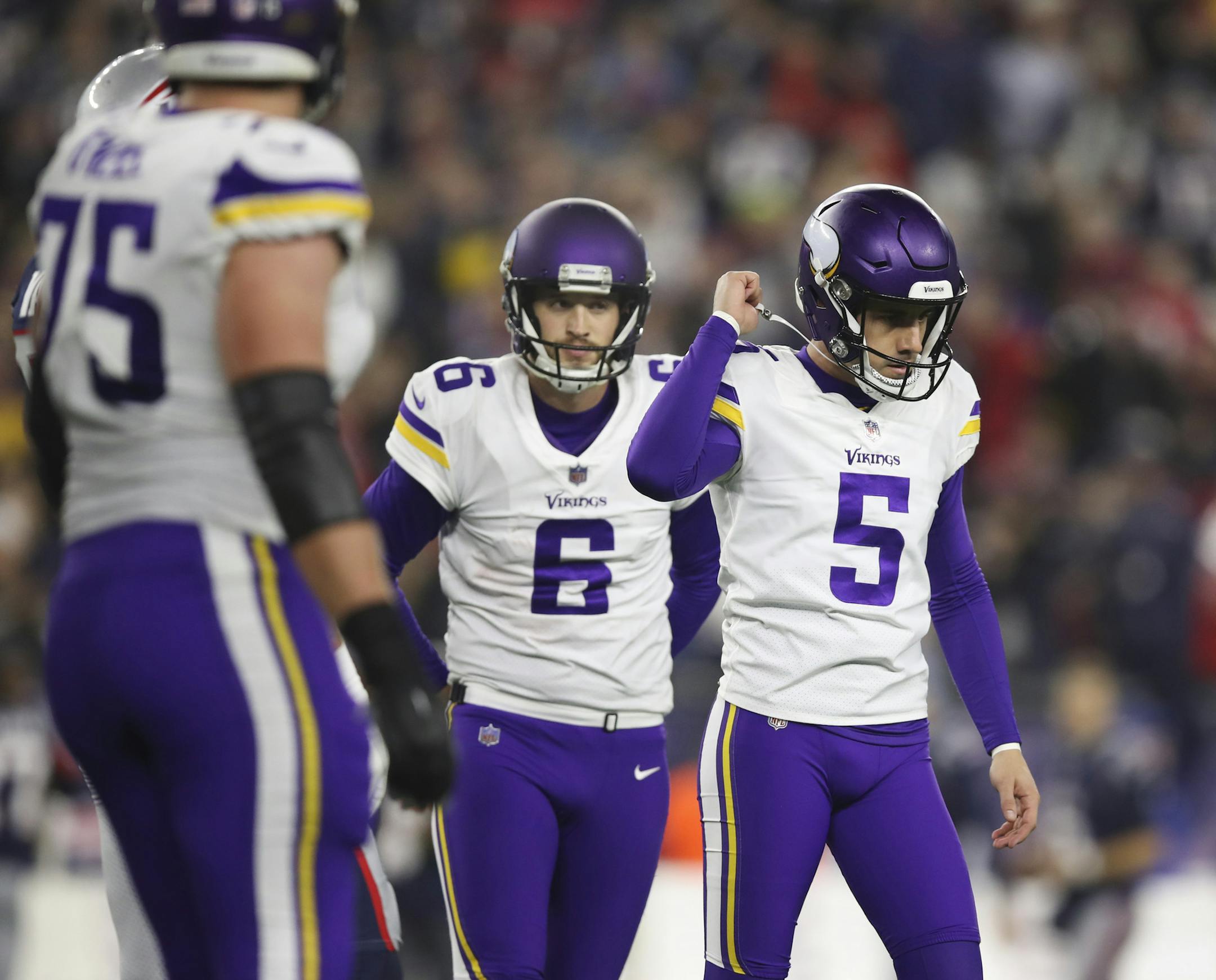 Minnesota Vikings kicker Dan Bailey (5) missed a 48 yard field goal in the first quarter with Minnesota Vikings punter Matt Wile (6) as the holder. ] JEFF WHEELER ï jeff.wheeler@startribune.com The Minnesota Vikings lost to the New England Patriots 24-10 in an NFL game Sunday evening, December 2, 2018 at Gillette Stadium in Foxborough, MA.