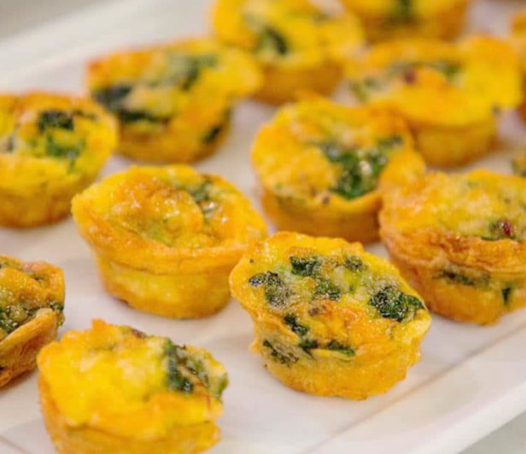 Egg bites with chicken and spinach are a simple breakfast recipe. 