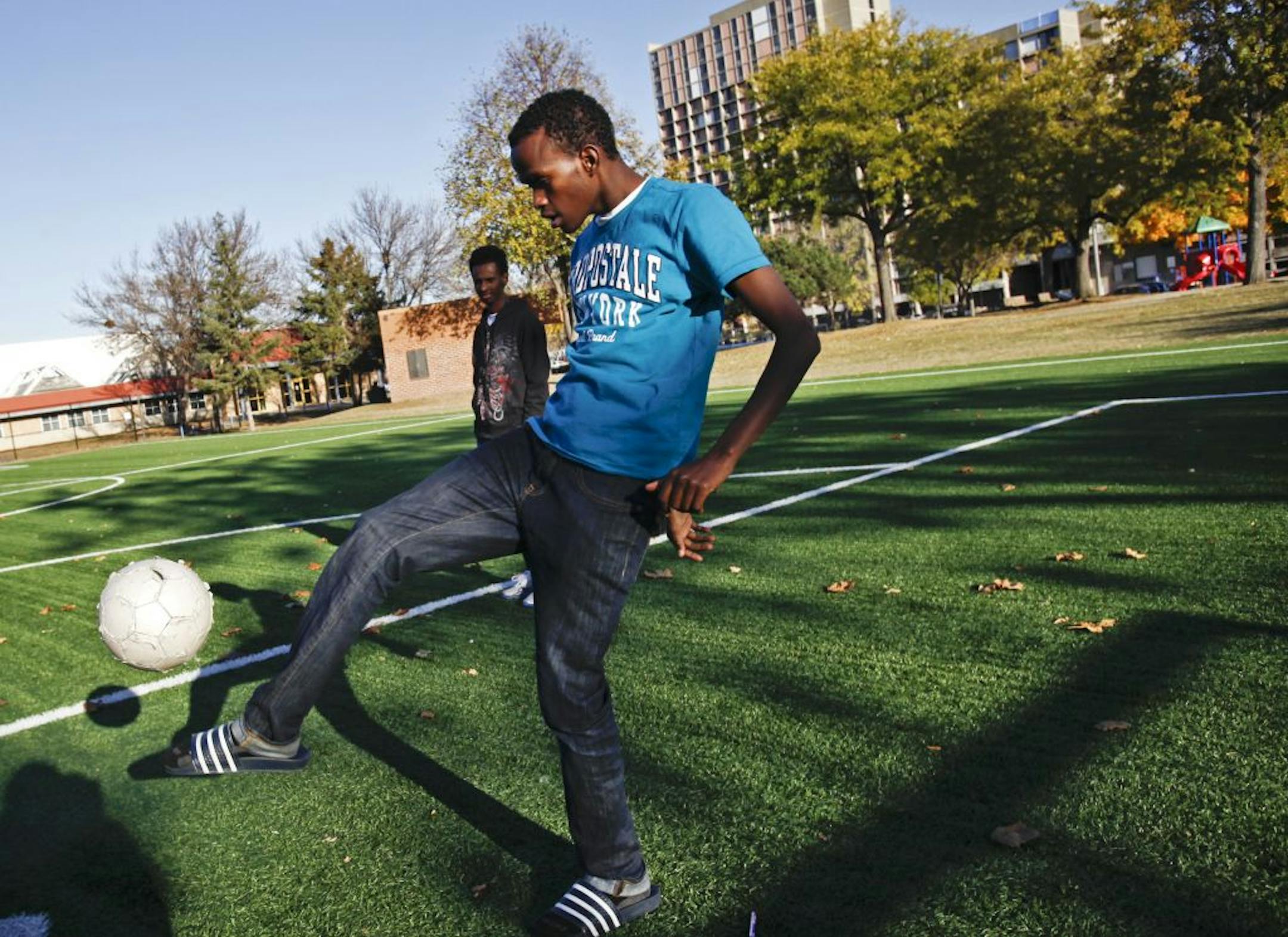 Barkhad Abdirahman sees the film as an opportunity for Somali-Americans. Auditions will be from
10:30 a.m. to 4:30 p.m. Saturday in the Brian Coyle Community Center, 420 15th Av. S., Minneapolis.