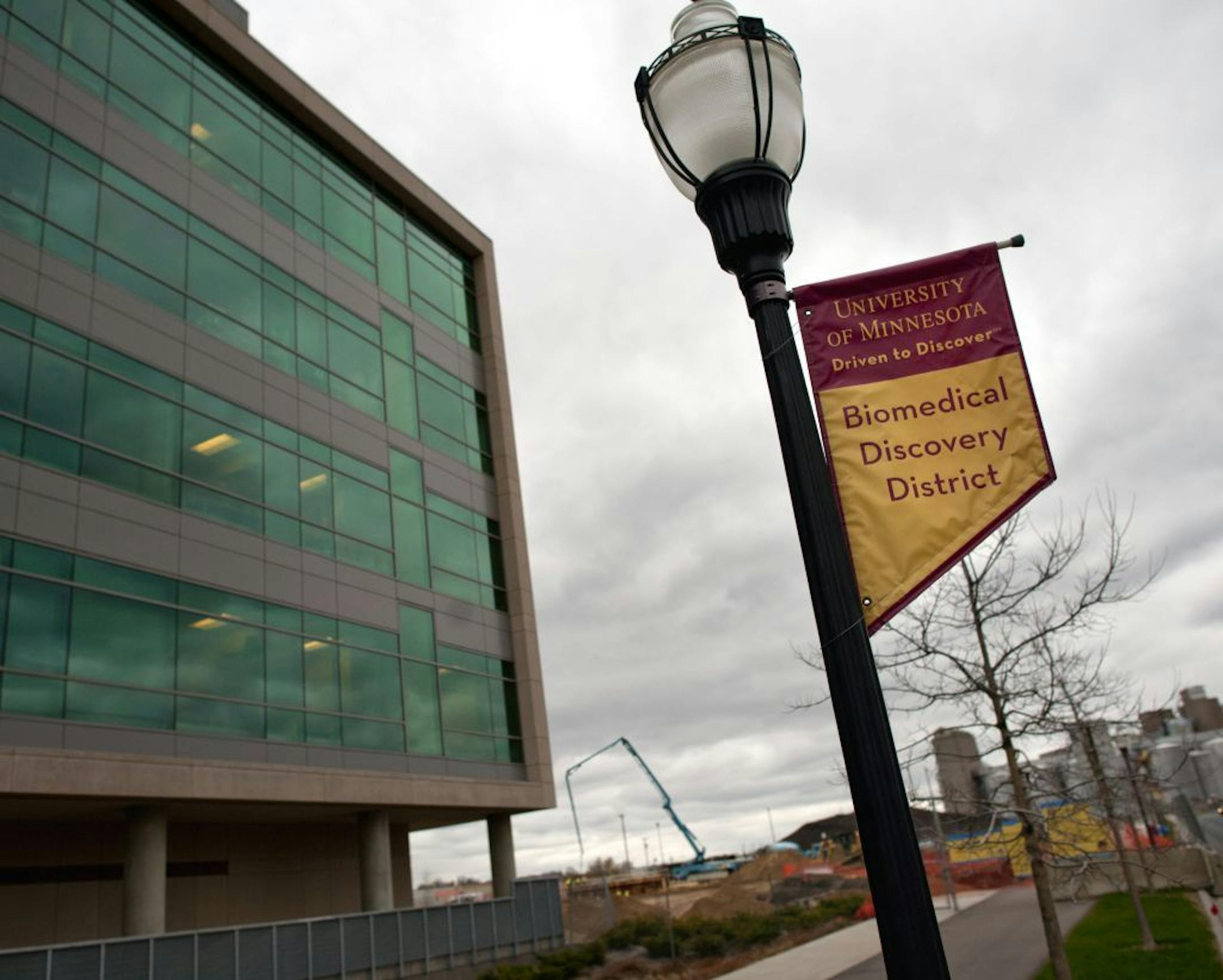 Construction in the University of Minnesota Biomedical Discovery District adjacent to the Wallin Medical Biosciences Building.