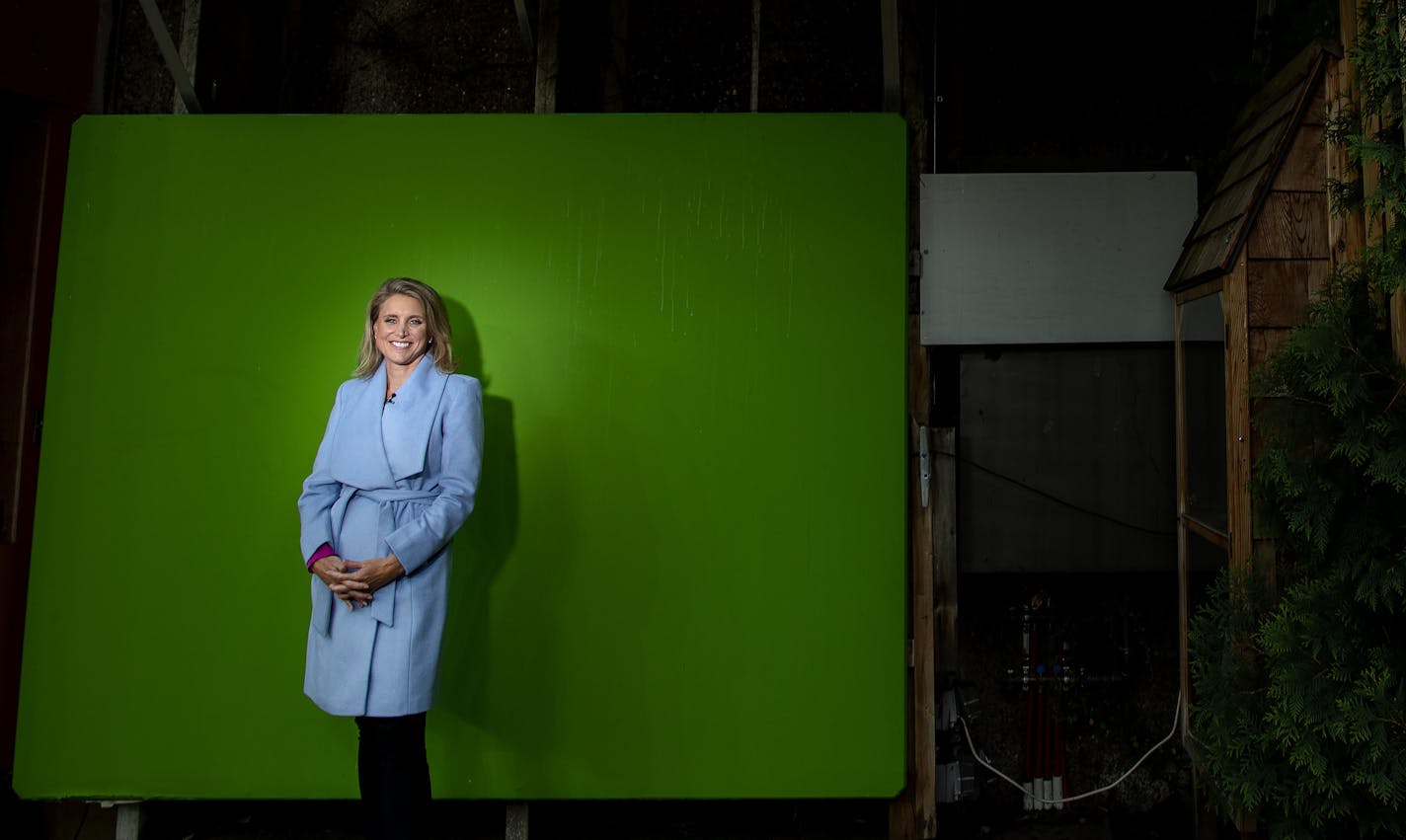 Meteorologist Belinda Jensen photographed in the backyard studio at KARE 11. ] CARLOS GONZALEZ &#x2022; cgonzalez@startribune.com &#x2013; October 10, 2018, Golden Valley, MN, KARE 11 meteorologist Belinda Jensen