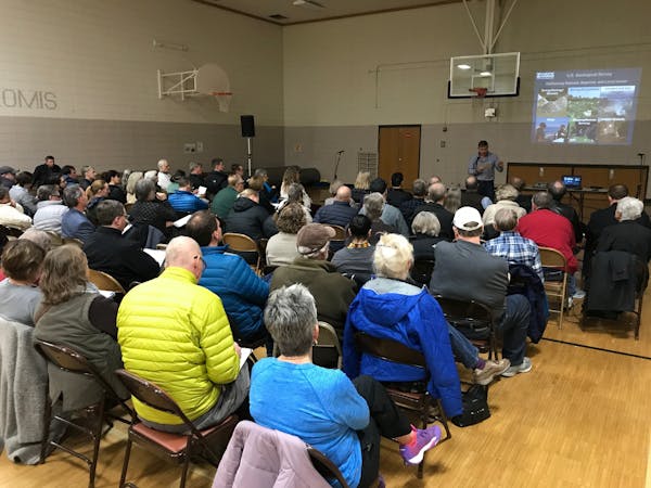 More than 100 people gathered at Nokomis Community Center Wednesday night to hear about Nokomis and Hiawatha water issues.
