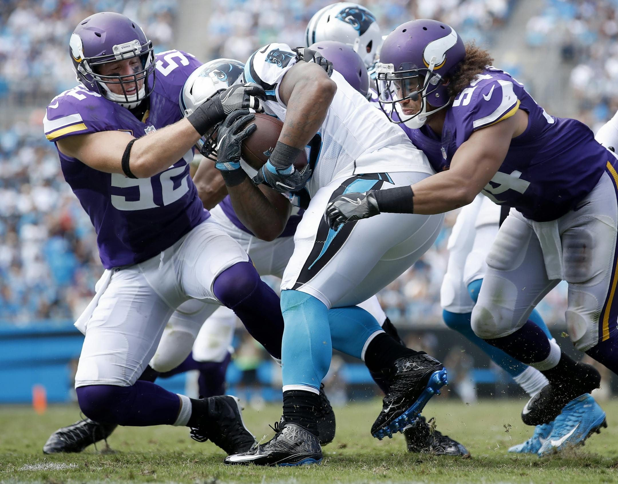 Minnesota Vikings Chad Greenway (52) and Eric Kendricks (54).