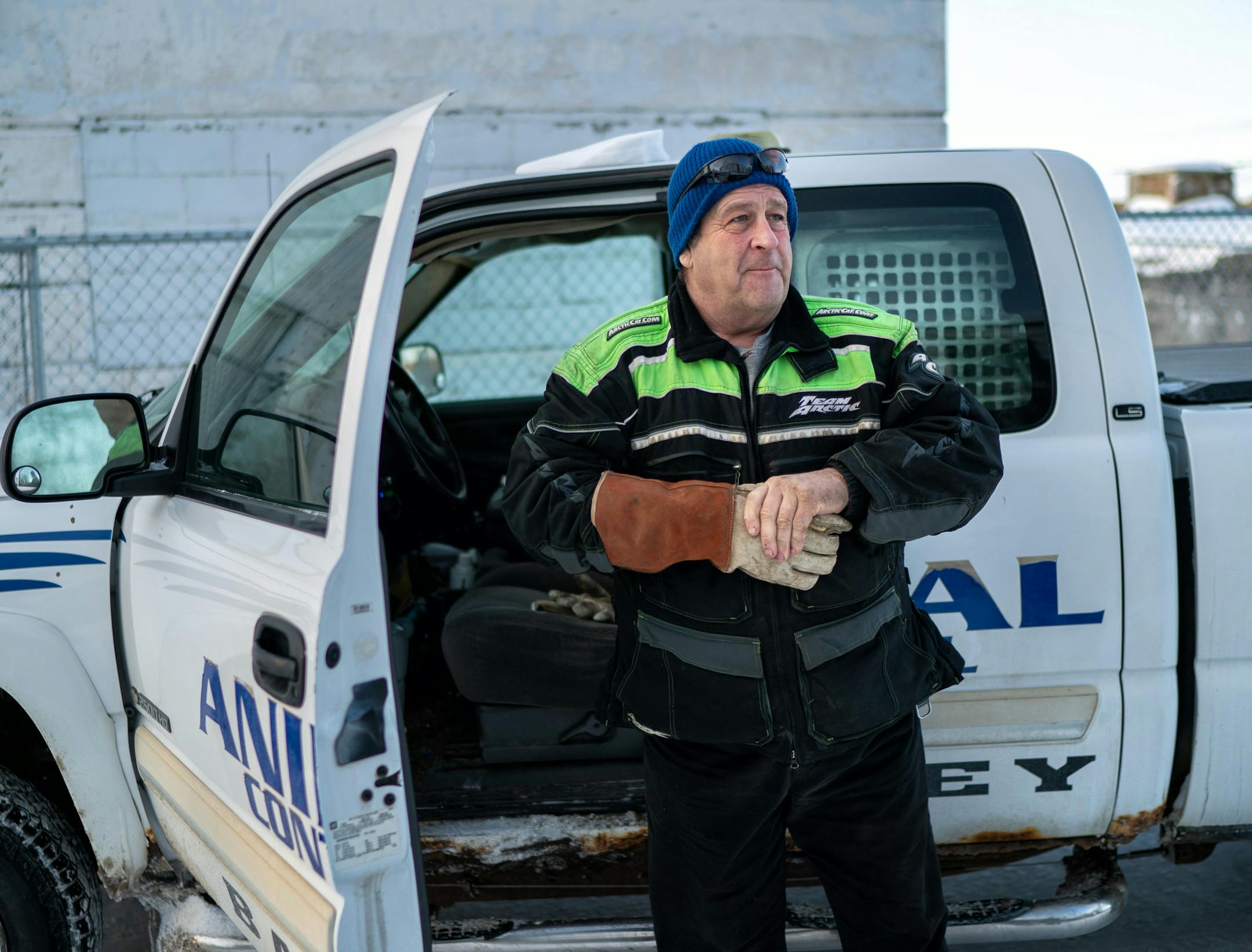Dan Ekre, animal control officer in Bagley, Minn. showed off his bite glove, a heavy duty padded leather glove that protects him when dogs would rather bite him than jump in his vehicle willingly. ] GLEN STUBBE • glen.stubbe@startribune.com Monday, February 4, 2019 A visit with Dan Ekre, animal control officer in Bagley, Minn., who has faced down rabid bulls, spitting llamas and a herd of baby pigs running down U.S. Hwy 2.