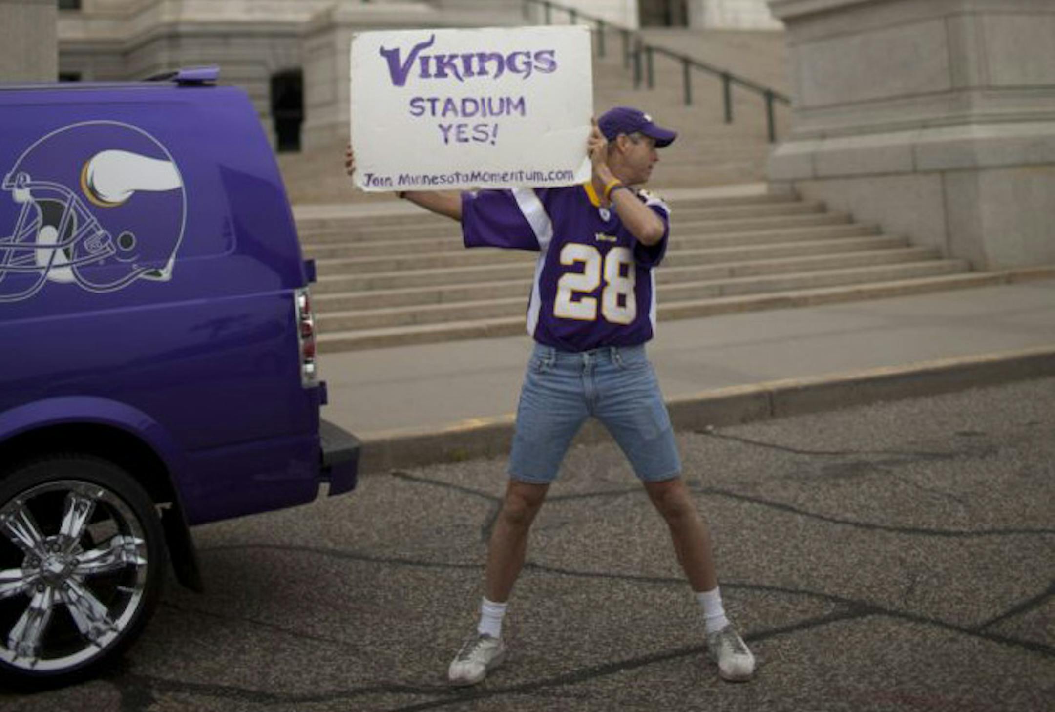The Capitol was quiet Sunday but Vikings stadium supporter Larry Spooner of Plymouth wasn't giving up.