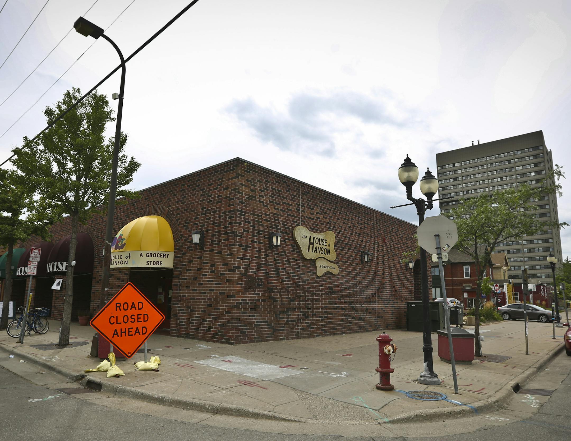 This is the corner of 14th Avenue and 5th Street SE. in Minneapolis, Minn. on August 2, 2013 in Dinkytown. ] (RENEE JONES SCHNEIDER &#x201a;&#xc4;&#xa2; reneejones@startribune.com)