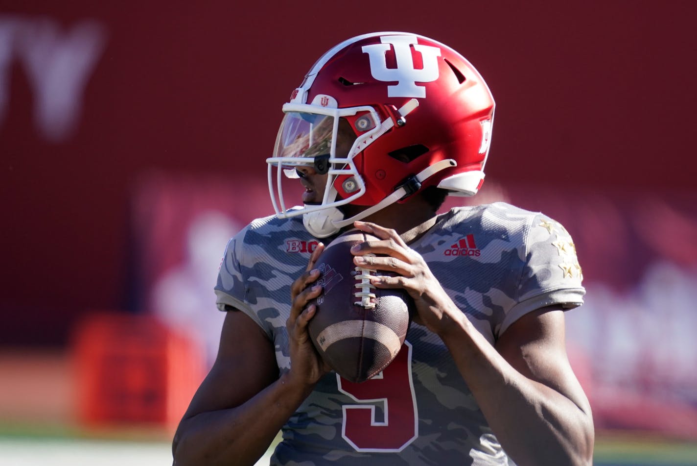 Indiana quarterback Michael Penix Jr. suffered a season-ending torn anterior cruciate ligament, marking the second time in three years he's injured the right knee.