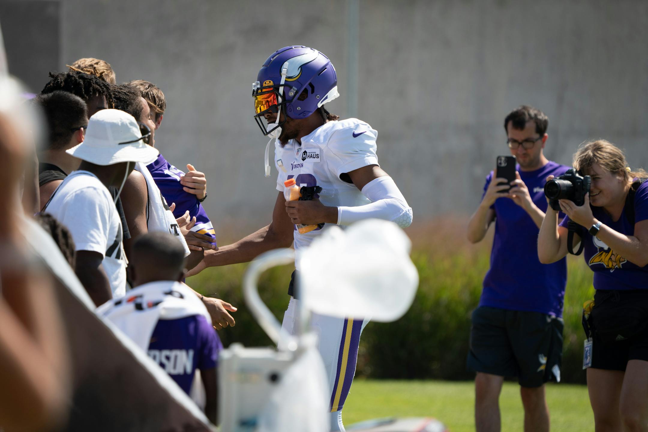 Vikings wide receiver Justin Jefferson greets fans during Vikings Training Camp.