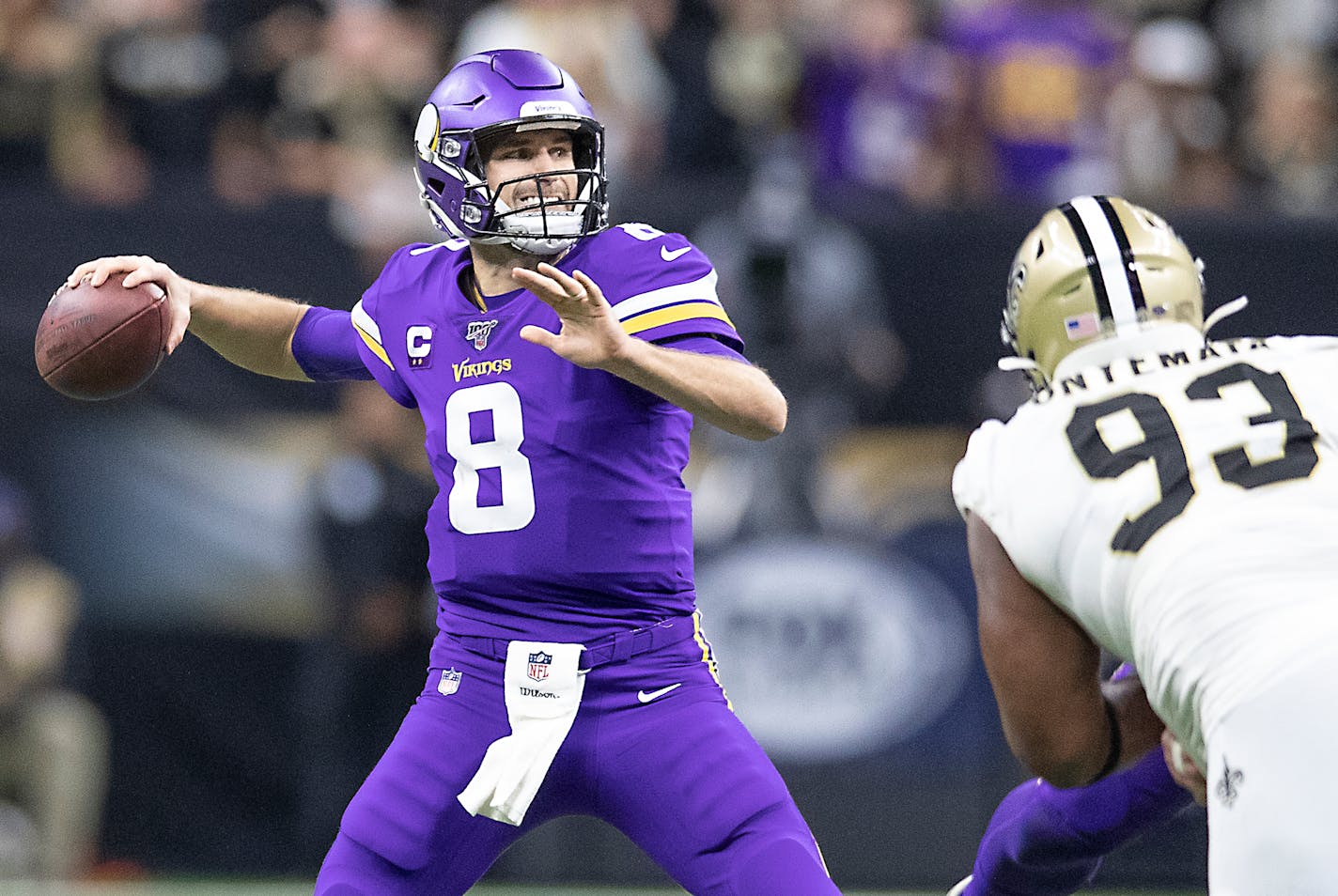 Vikings quarterback Kirk Cousins made a pass down field in the second quarter.