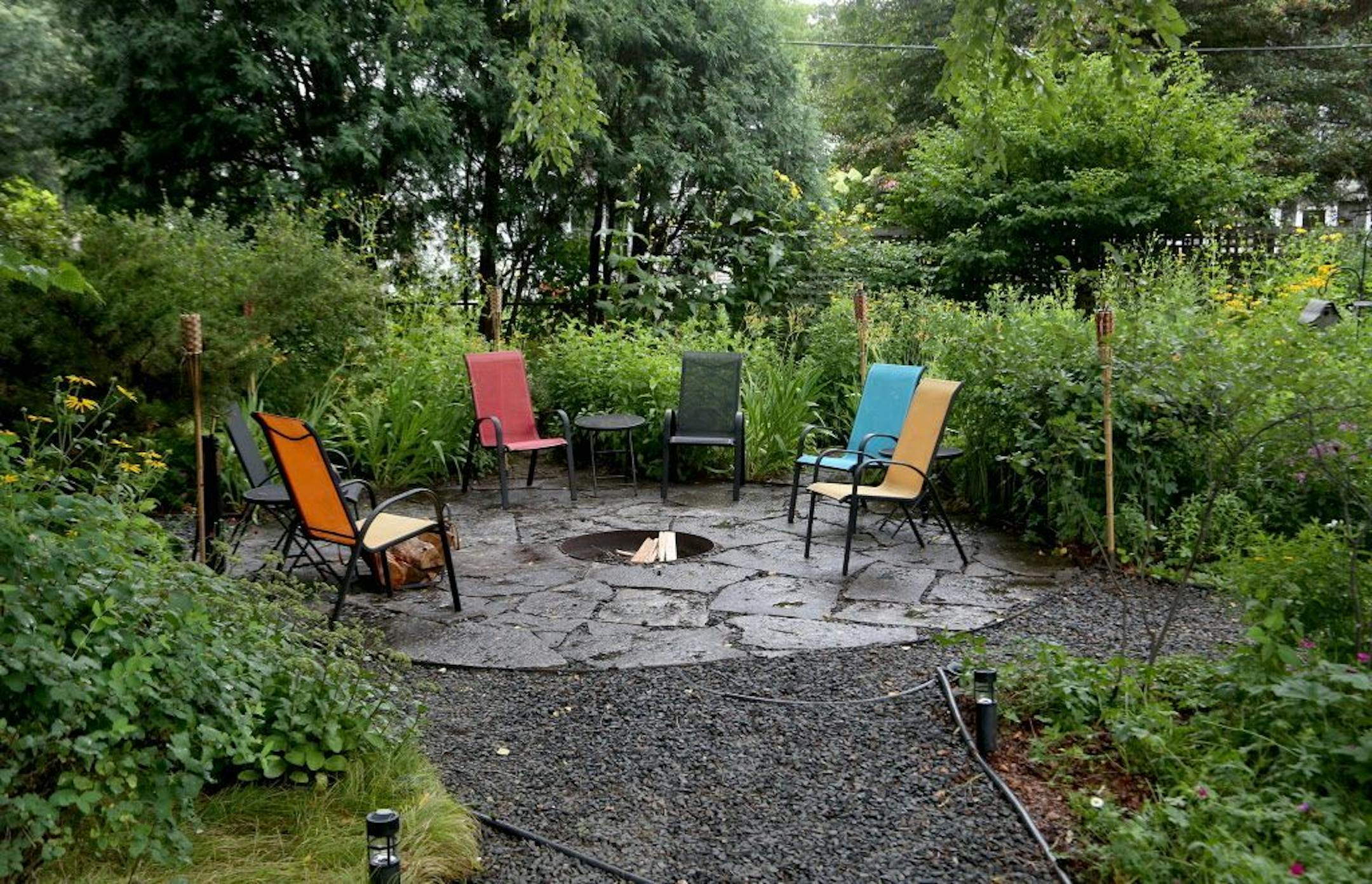 Their garden is divided into eight "rooms."