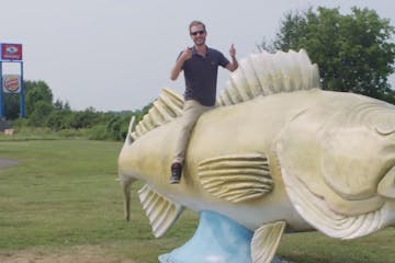 Alex Frecon in the video "I'm From Minnesota."