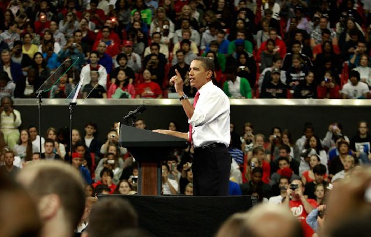 COLLEGE PARK, MD - SEPTEMBER 17: US President Barack Obama speaks during a rally at University of Maryland Comcast Center on September 17, 2009 in College Park, Maryland. President Obama is trying to gain support for his health care insurance reform plan.