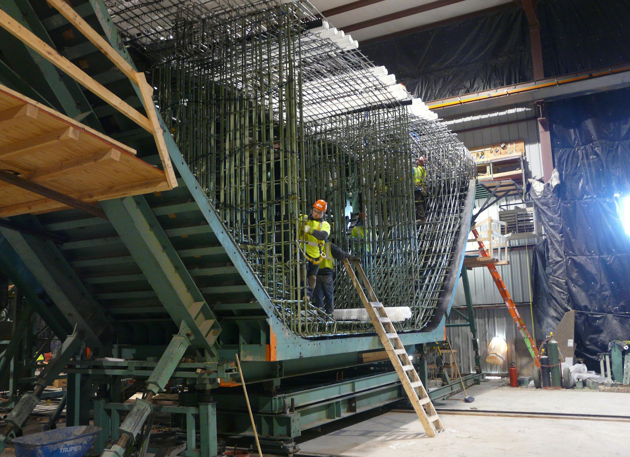 Building the deck for the St. Croix River Bridge. Photo by David Peterson, Star Tribune